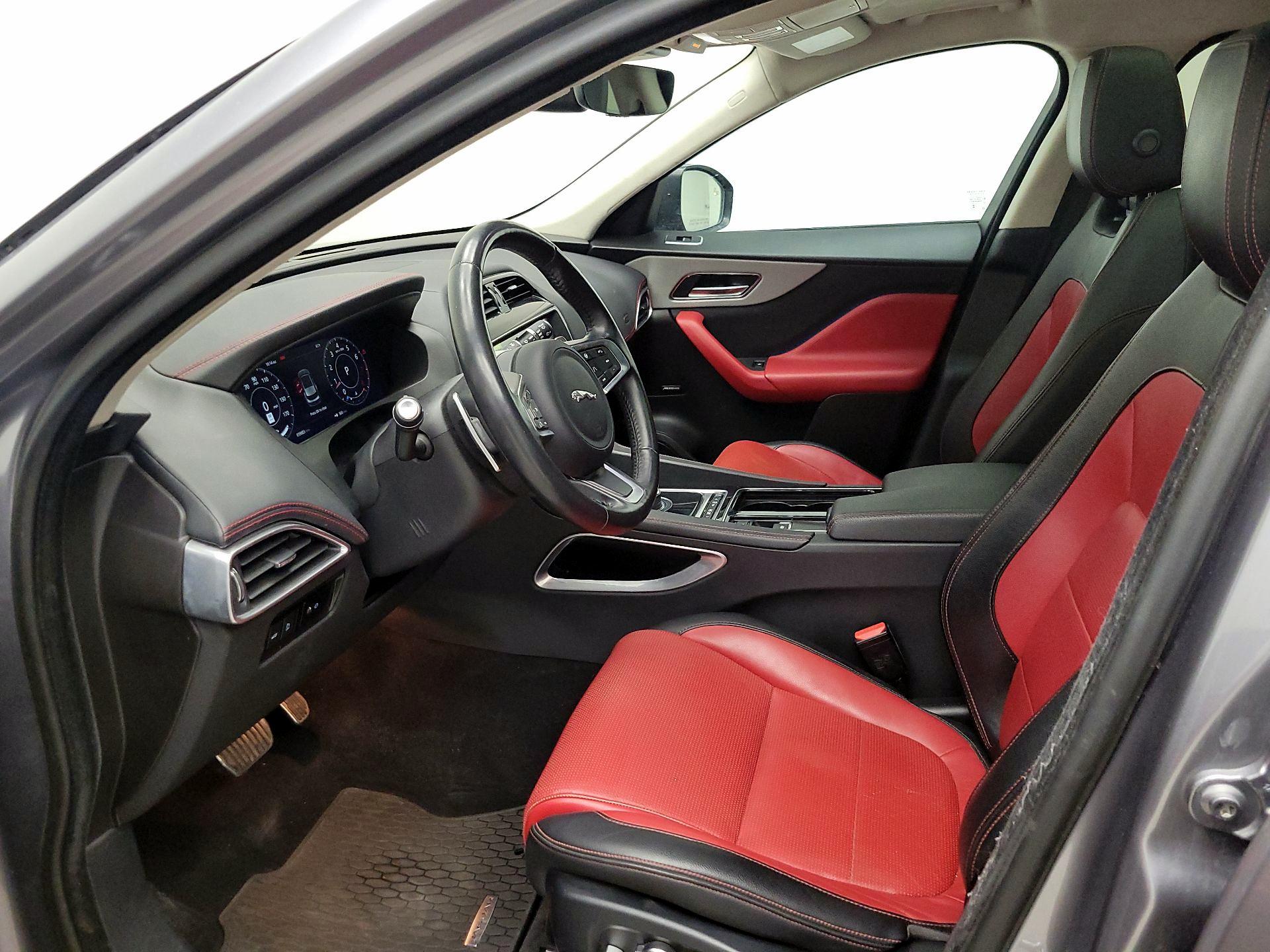 Thumbnail: 2020 Jaguar F-Pace - 11