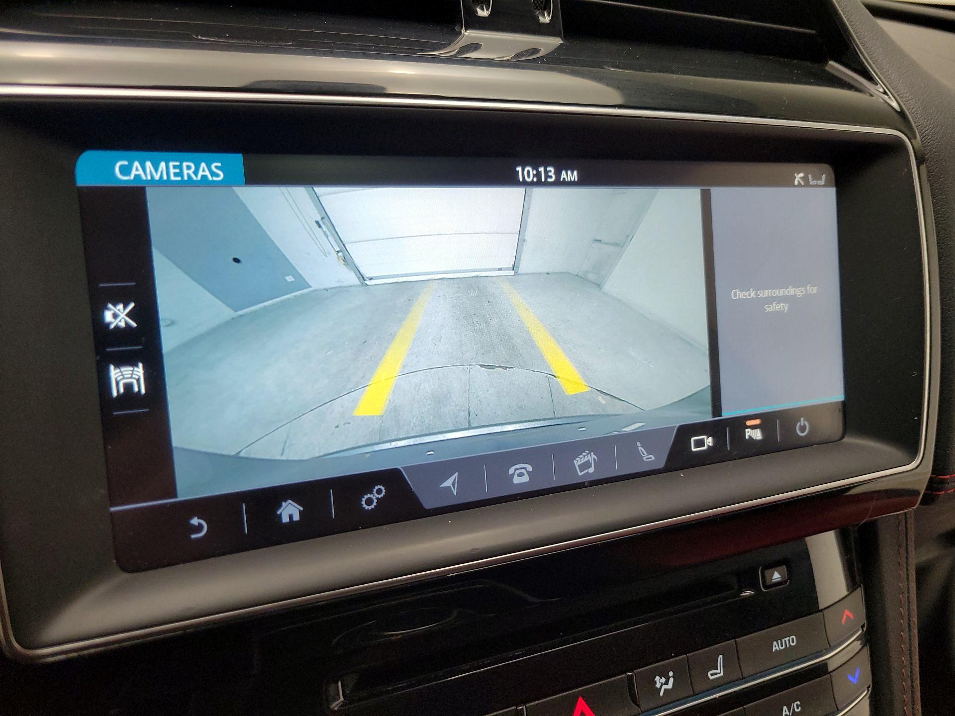 Thumbnail: 2020 Jaguar F-Pace - 15