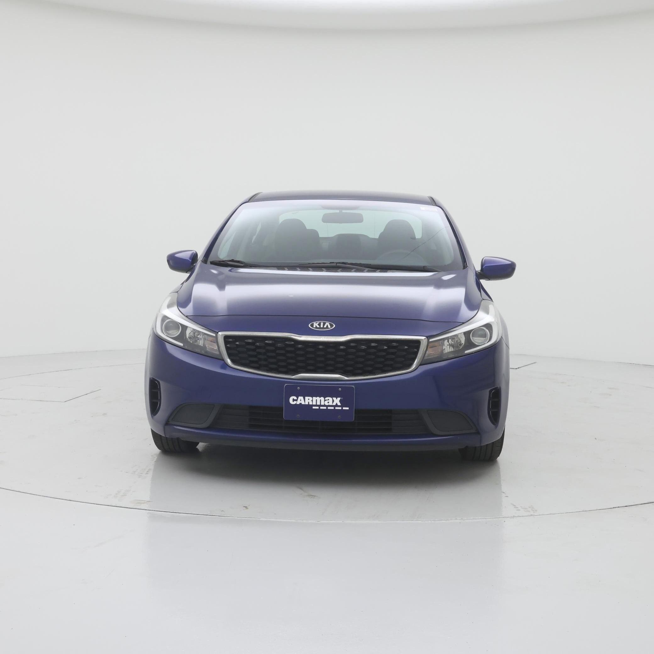 Thumbnail: 2017 Kia Forte - 5