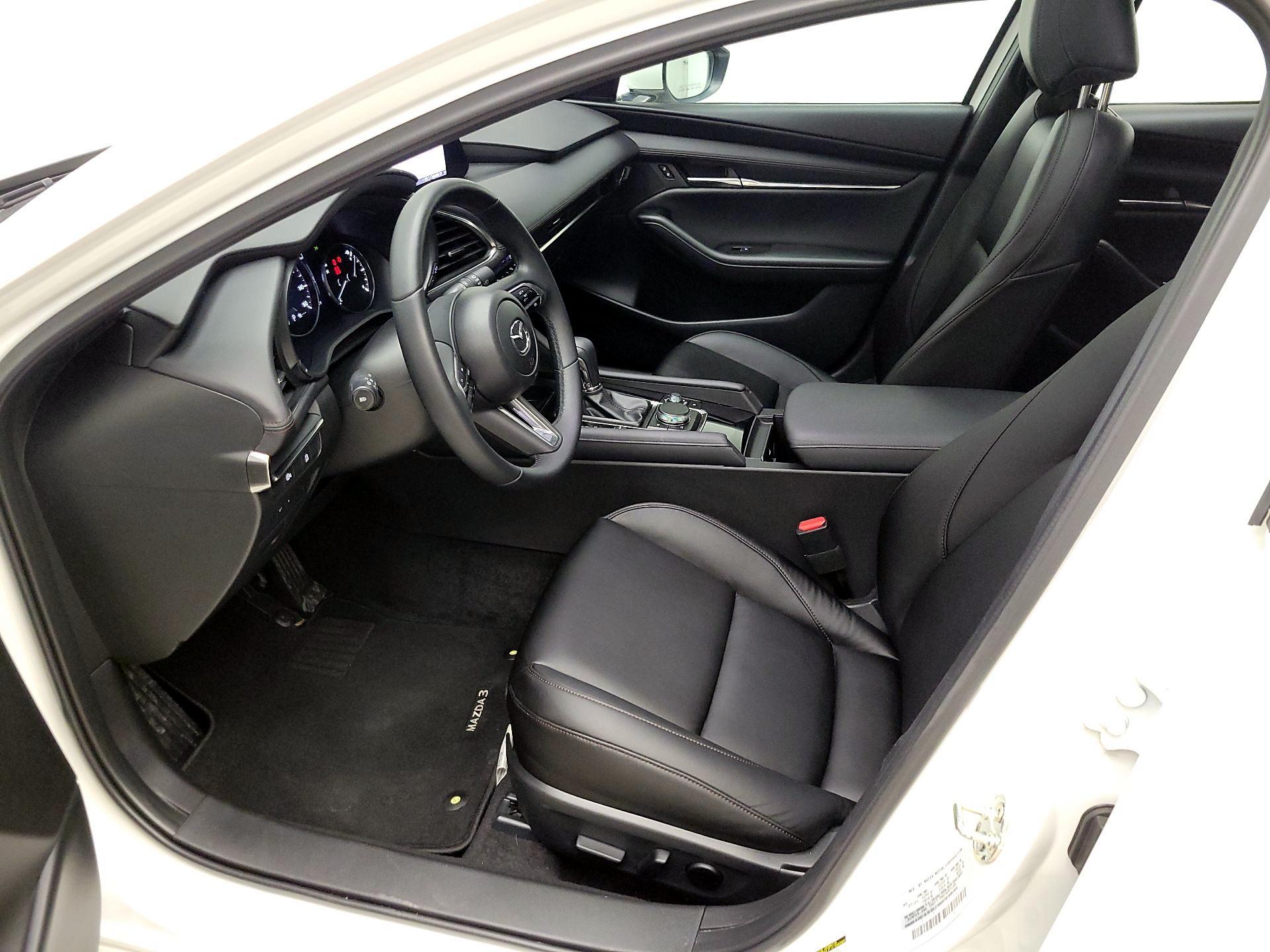 Thumbnail: 2025 Mazda Mazda3 - 11