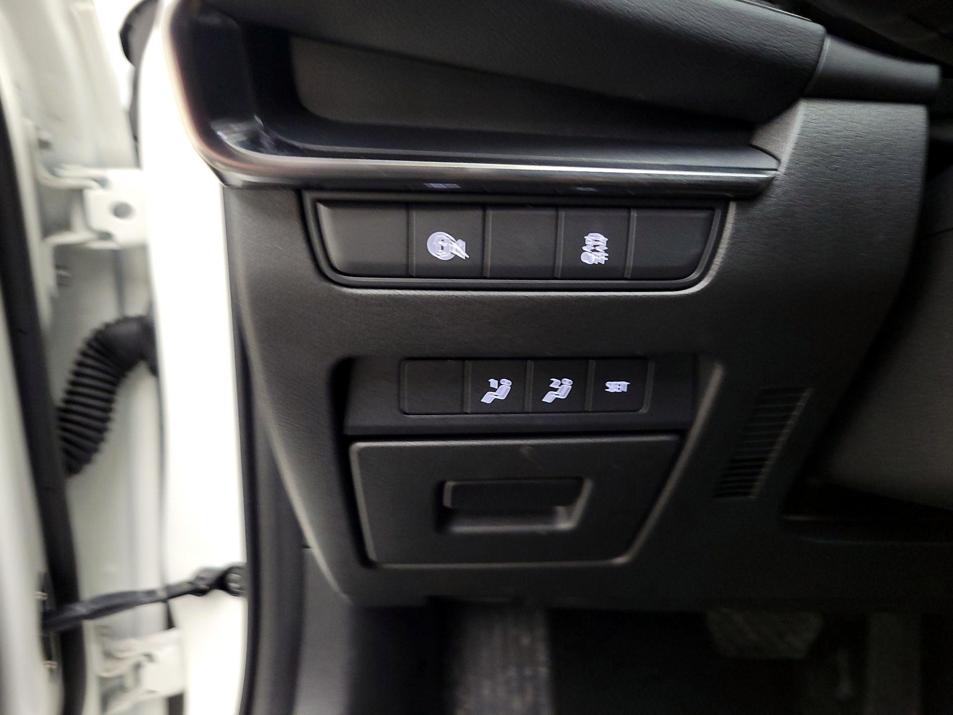 Thumbnail: 2025 Mazda Mazda3 - 13