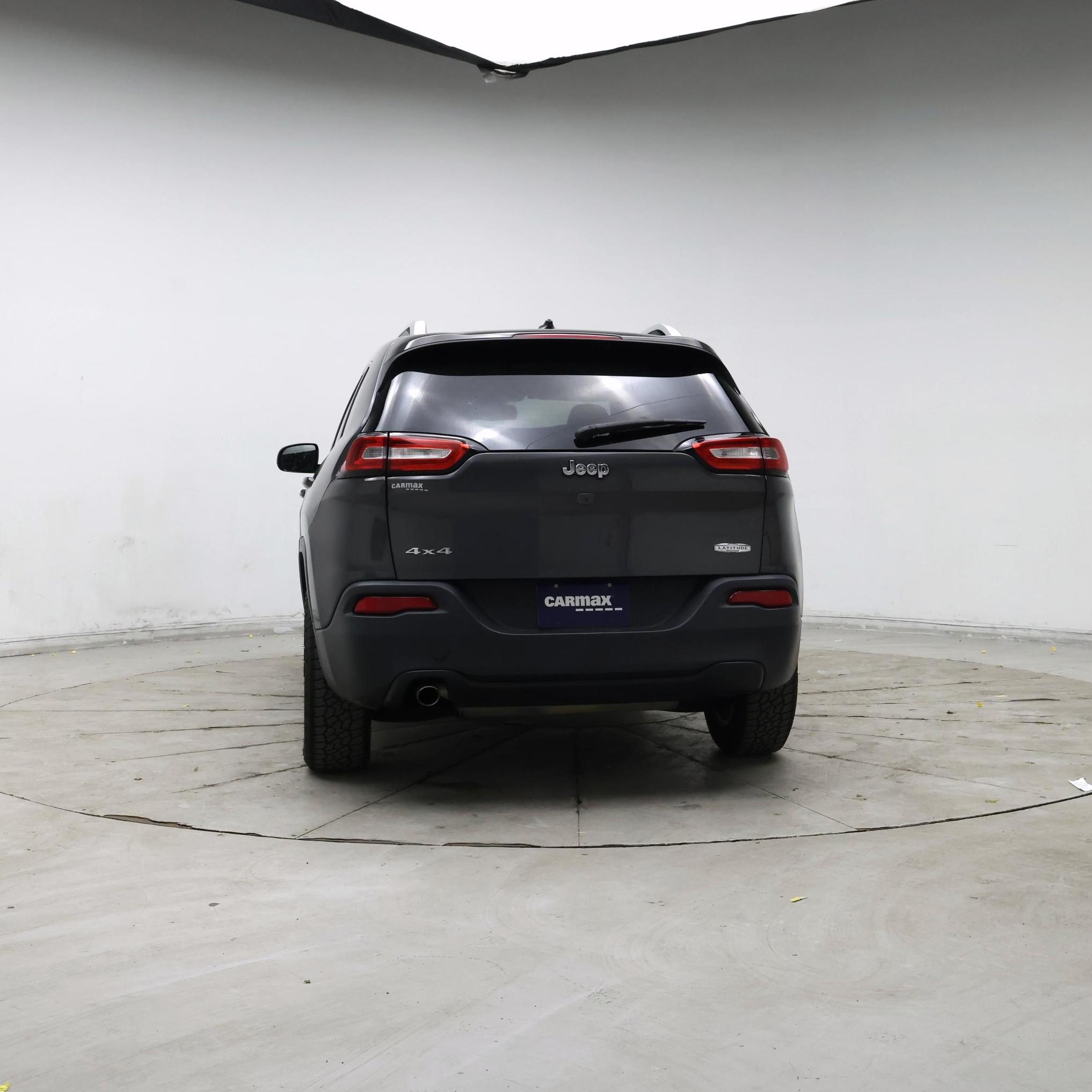 Thumbnail: 2016 Jeep Cherokee - 6