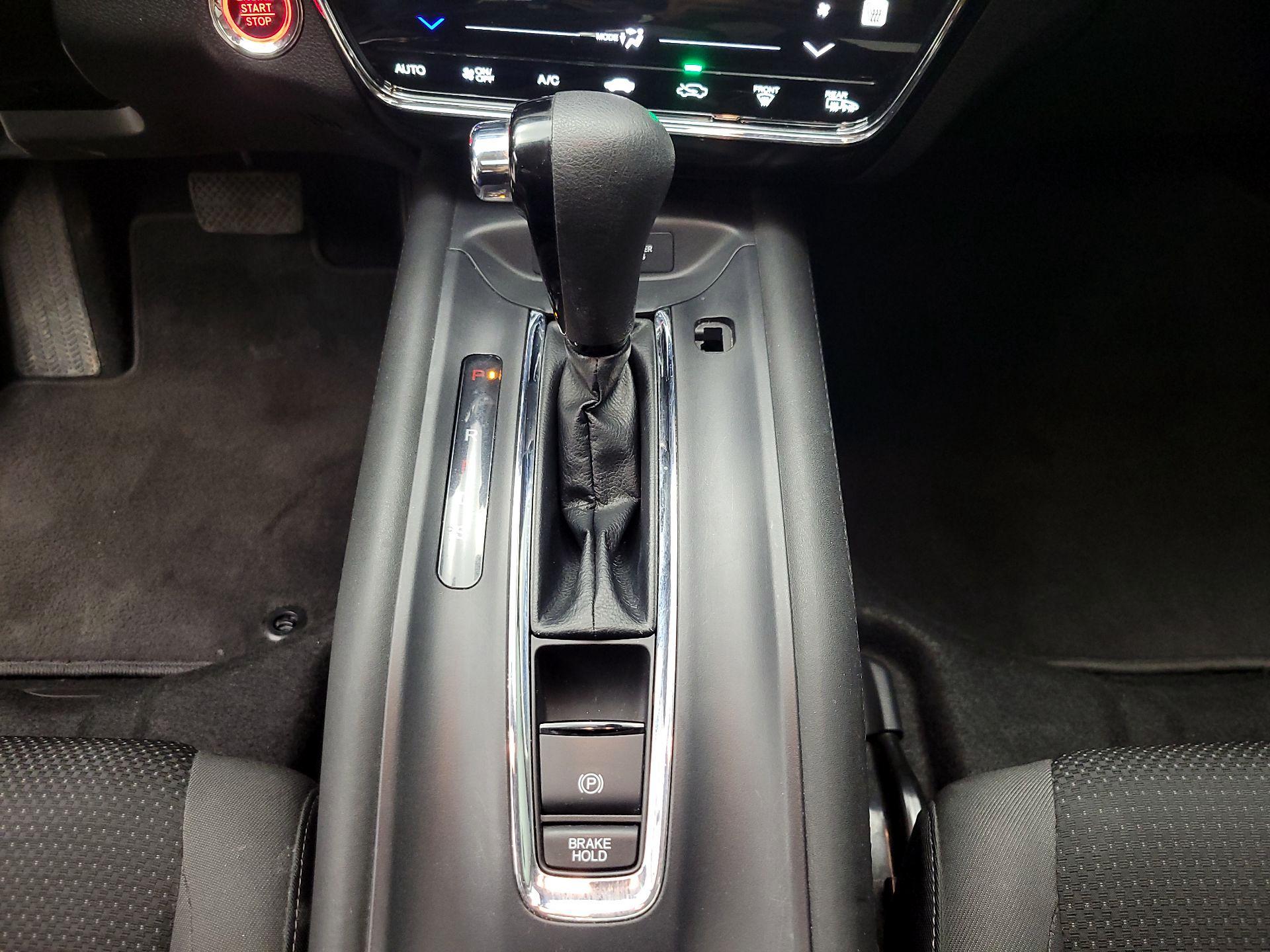 Thumbnail: 2021 Honda HR-V - 17