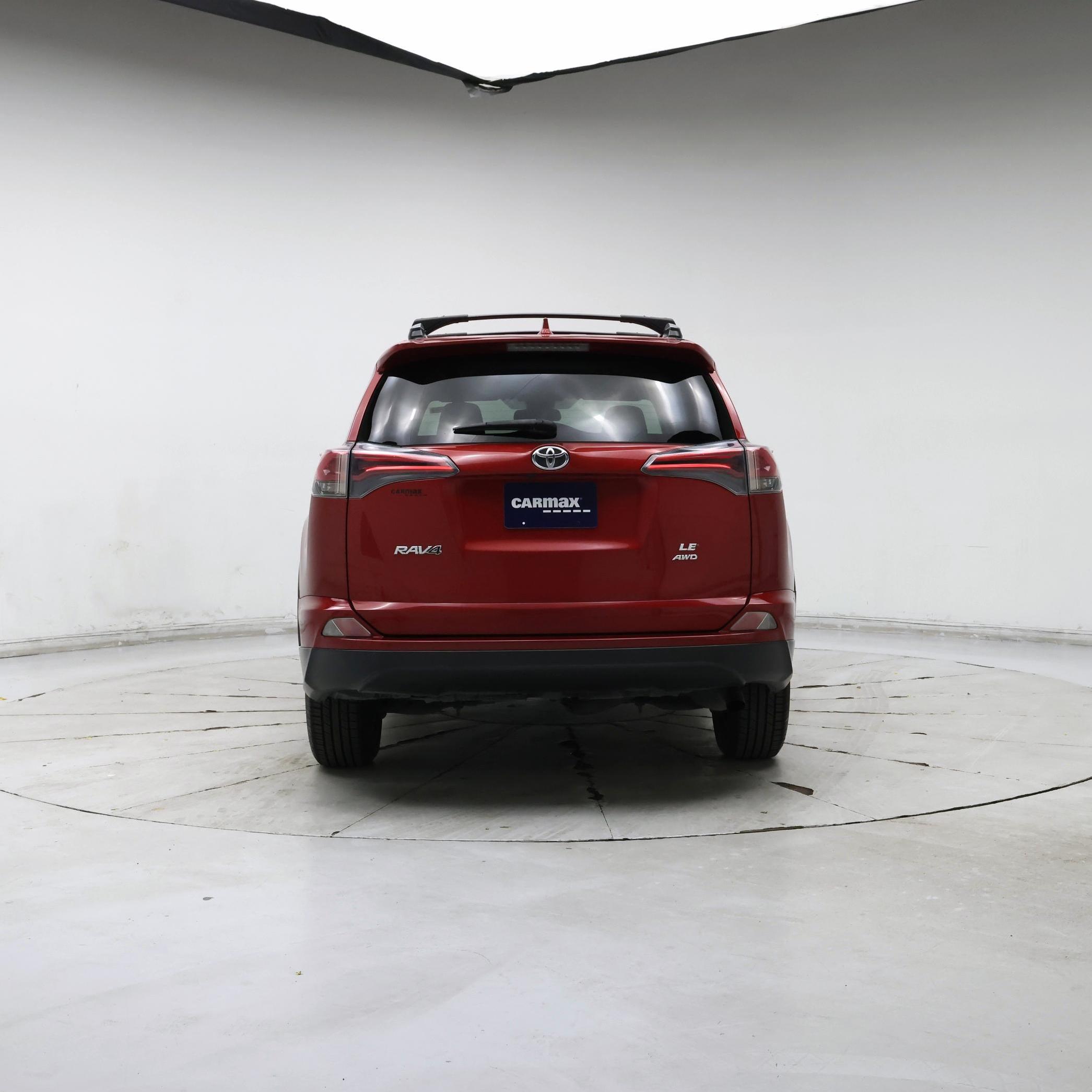 Thumbnail: 2017 Toyota RAV4 - 6