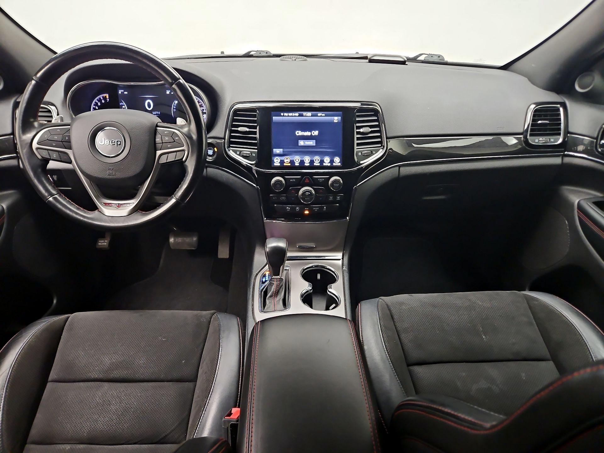 Thumbnail: 2020 Jeep Grand Cherokee - 9
