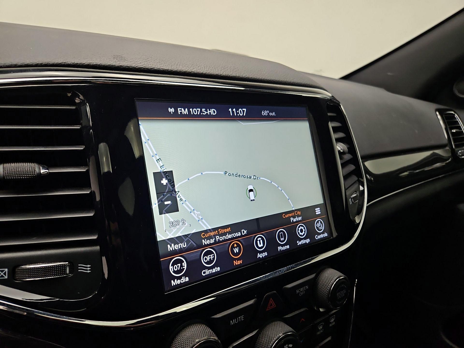Thumbnail: 2020 Jeep Grand Cherokee - 14