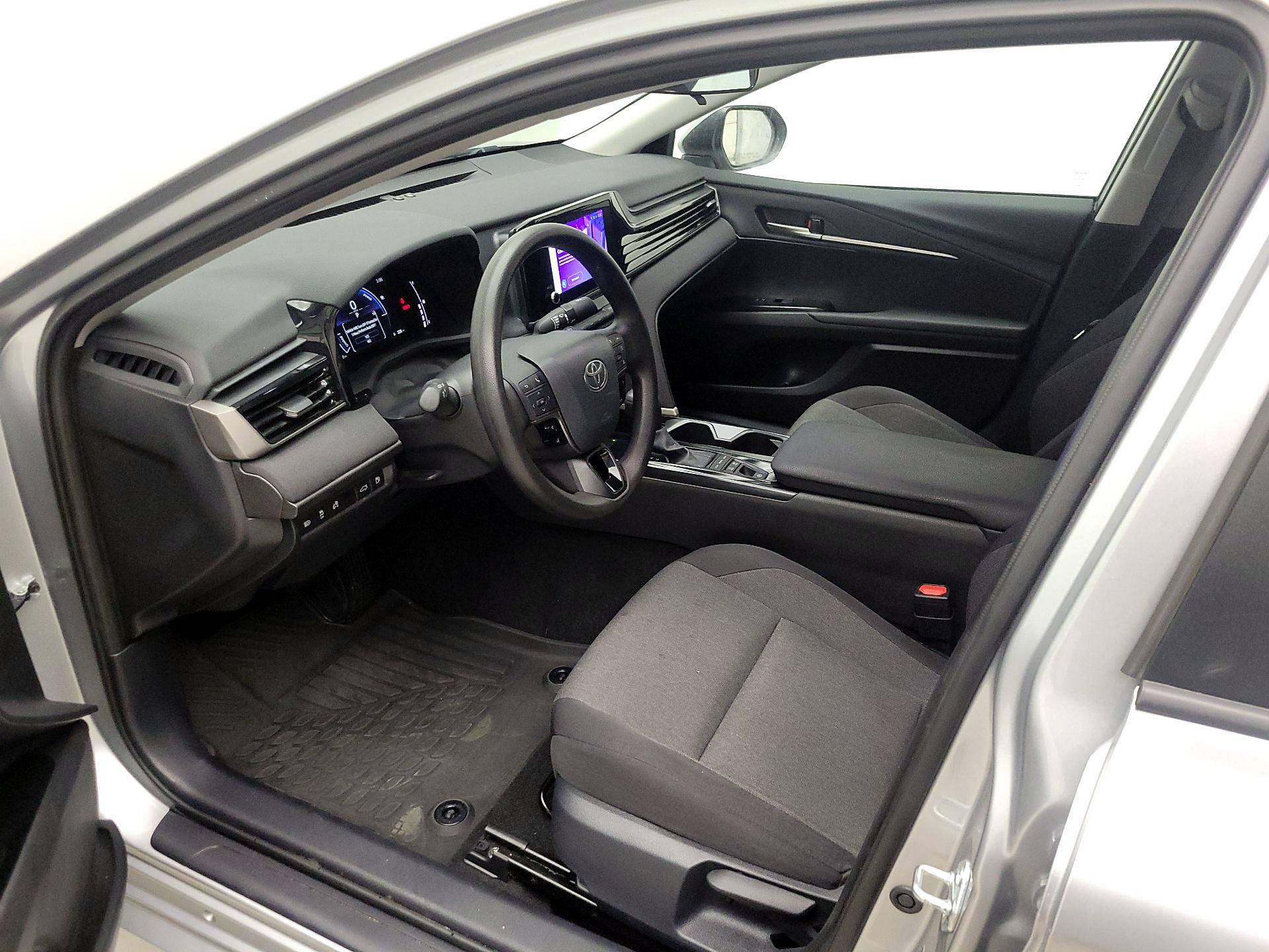 Thumbnail: 2025 Toyota Camry - 11