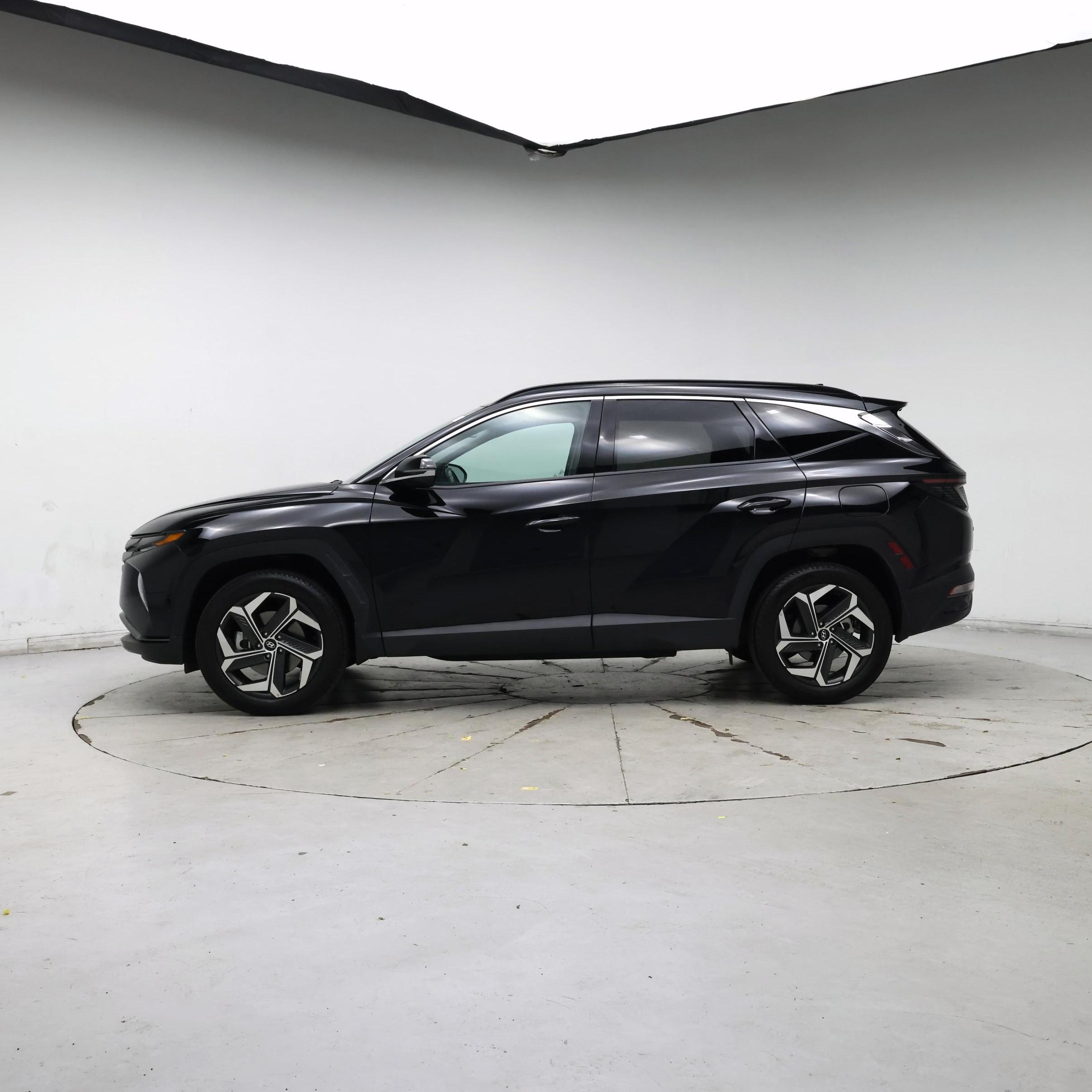 Thumbnail: 2024 Hyundai Tucson - 3