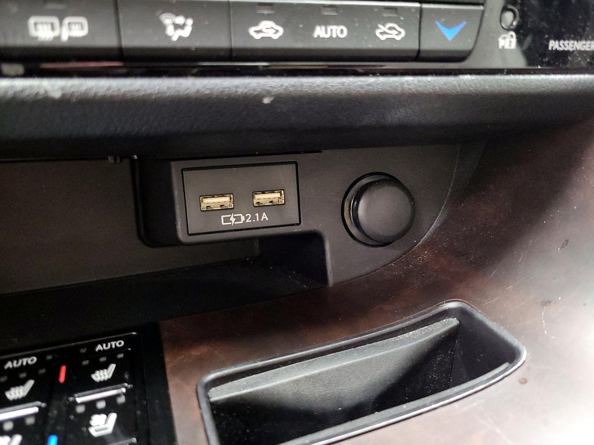 Thumbnail: 2021 Lexus RX - 19