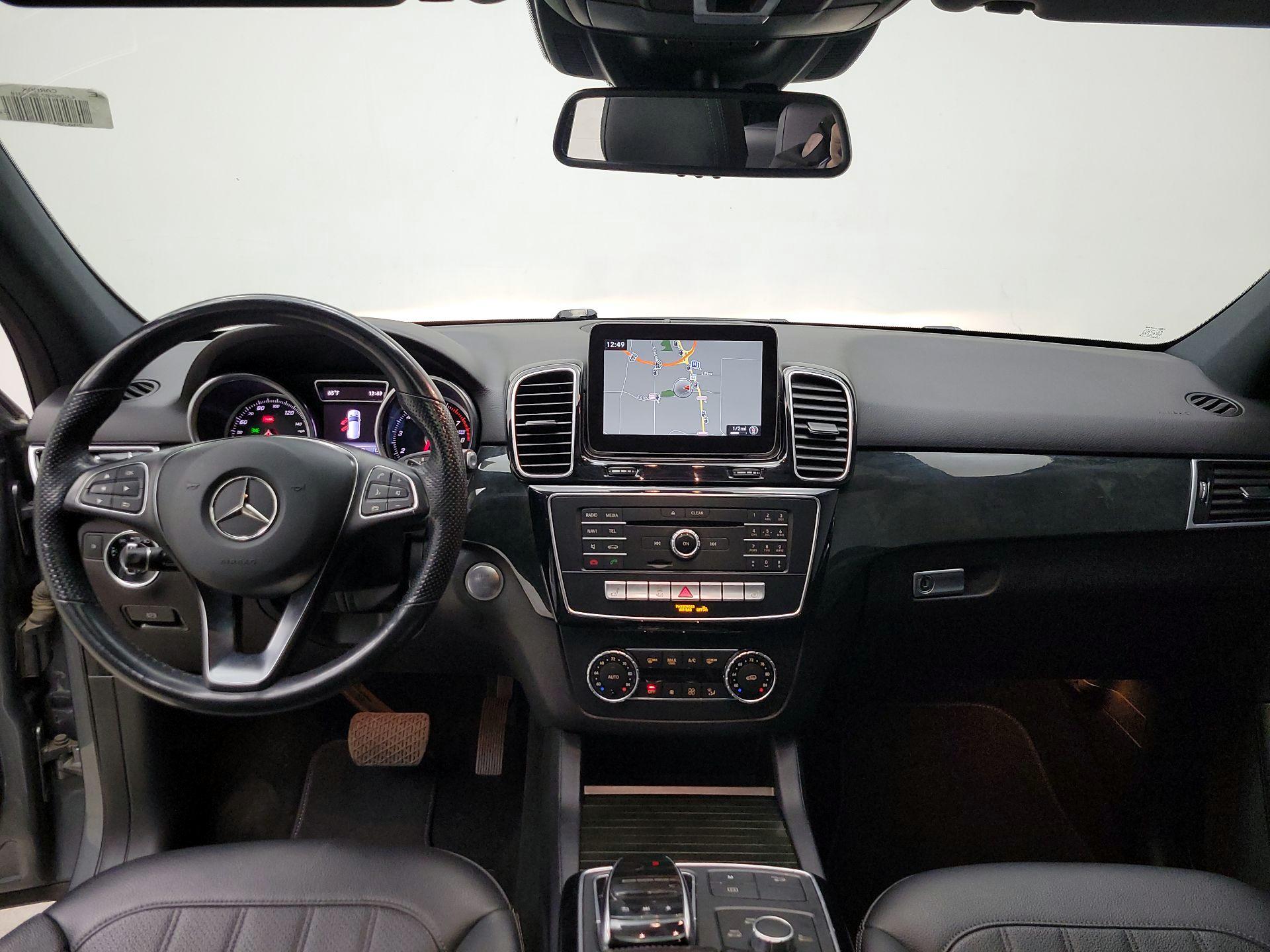 Thumbnail: 2018 Mercedes-Benz GLE - 9