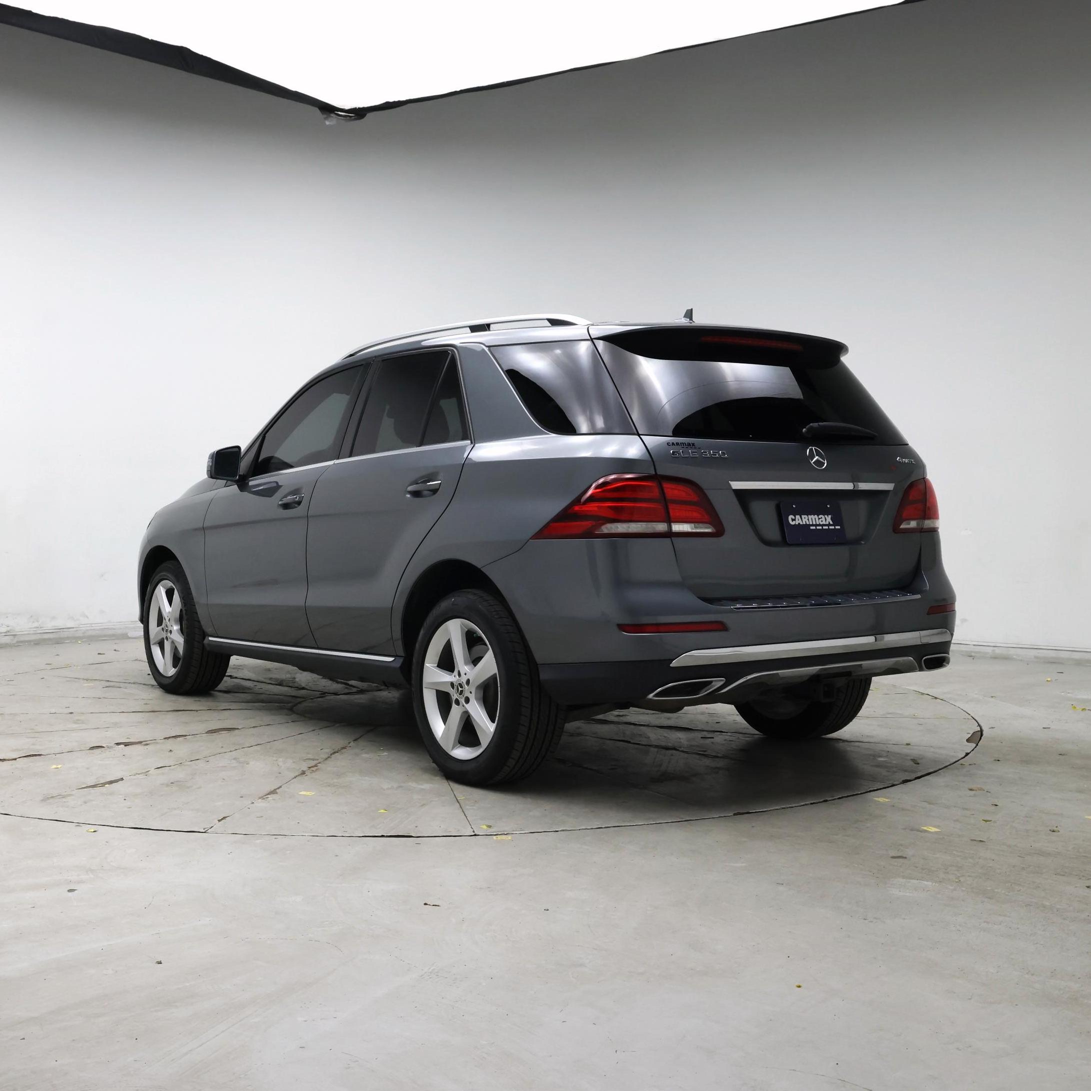 Thumbnail: 2018 Mercedes-Benz GLE - 2