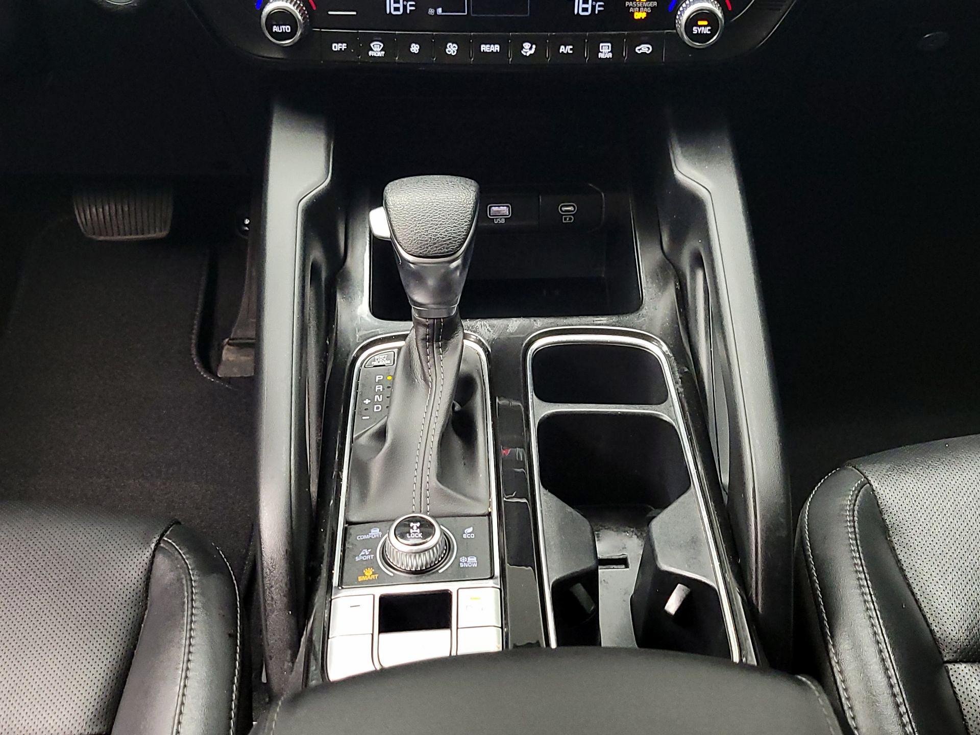 Thumbnail: 2023 Kia Telluride - 18