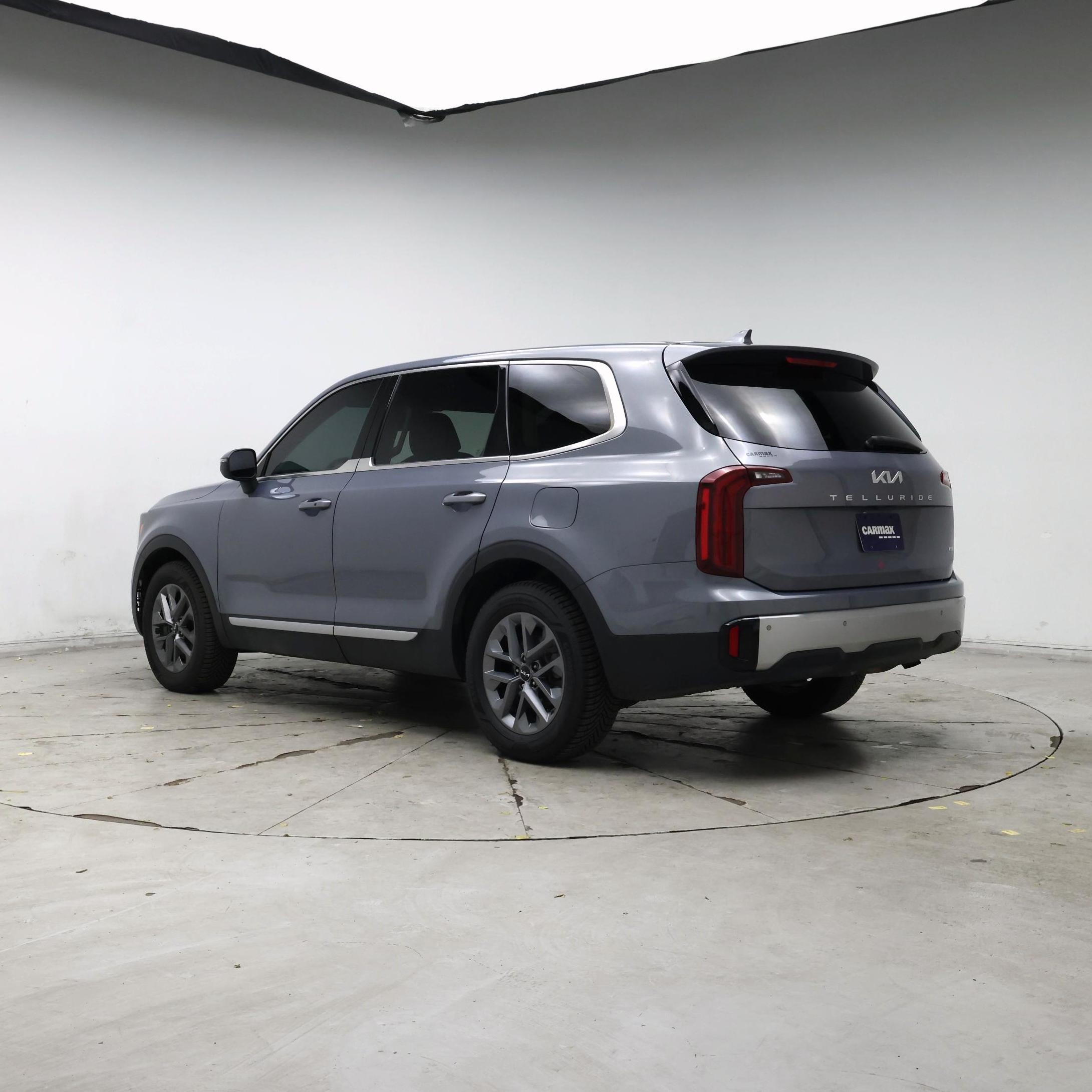 Thumbnail: 2023 Kia Telluride - 2