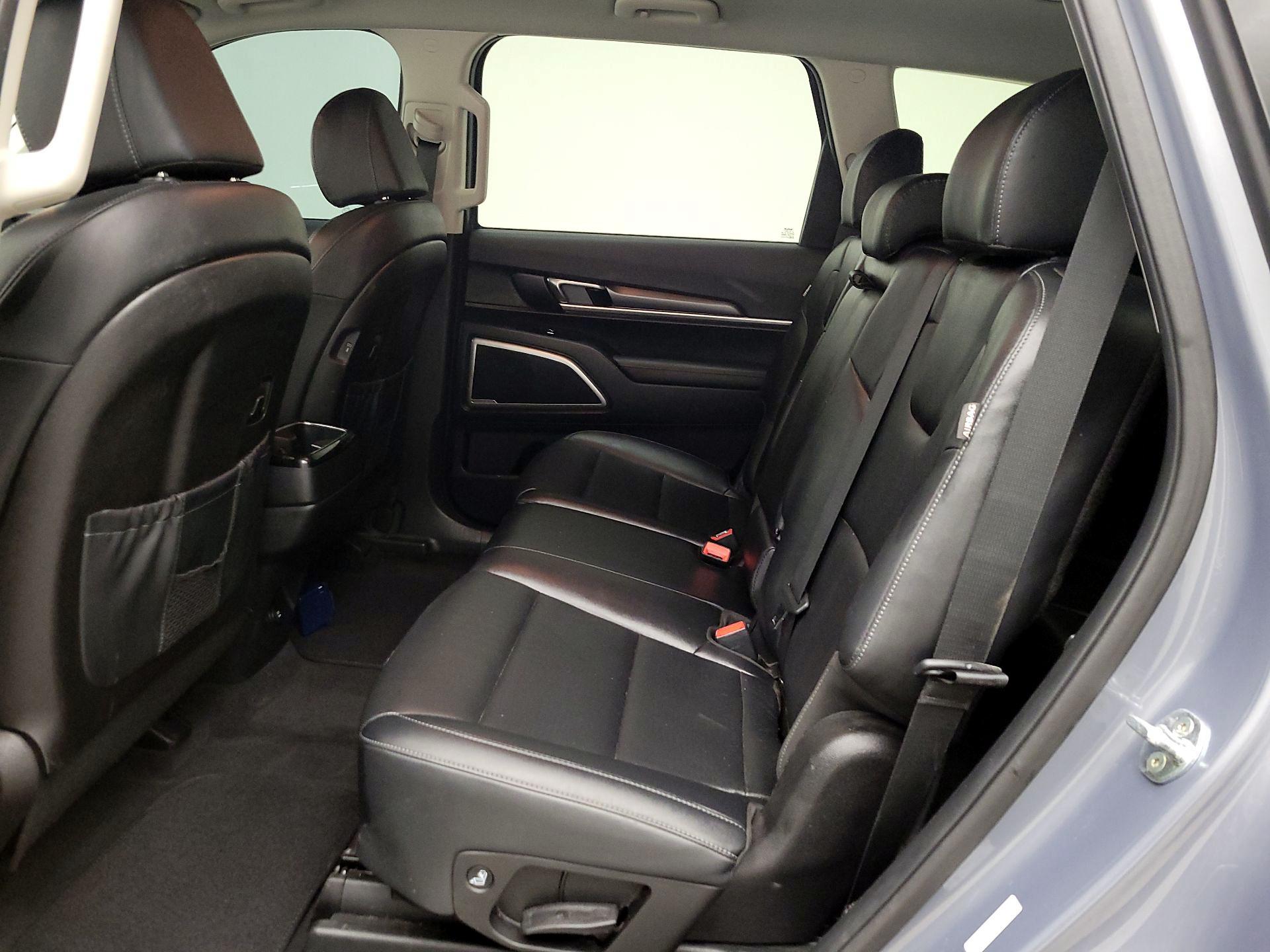 Thumbnail: 2023 Kia Telluride - 20