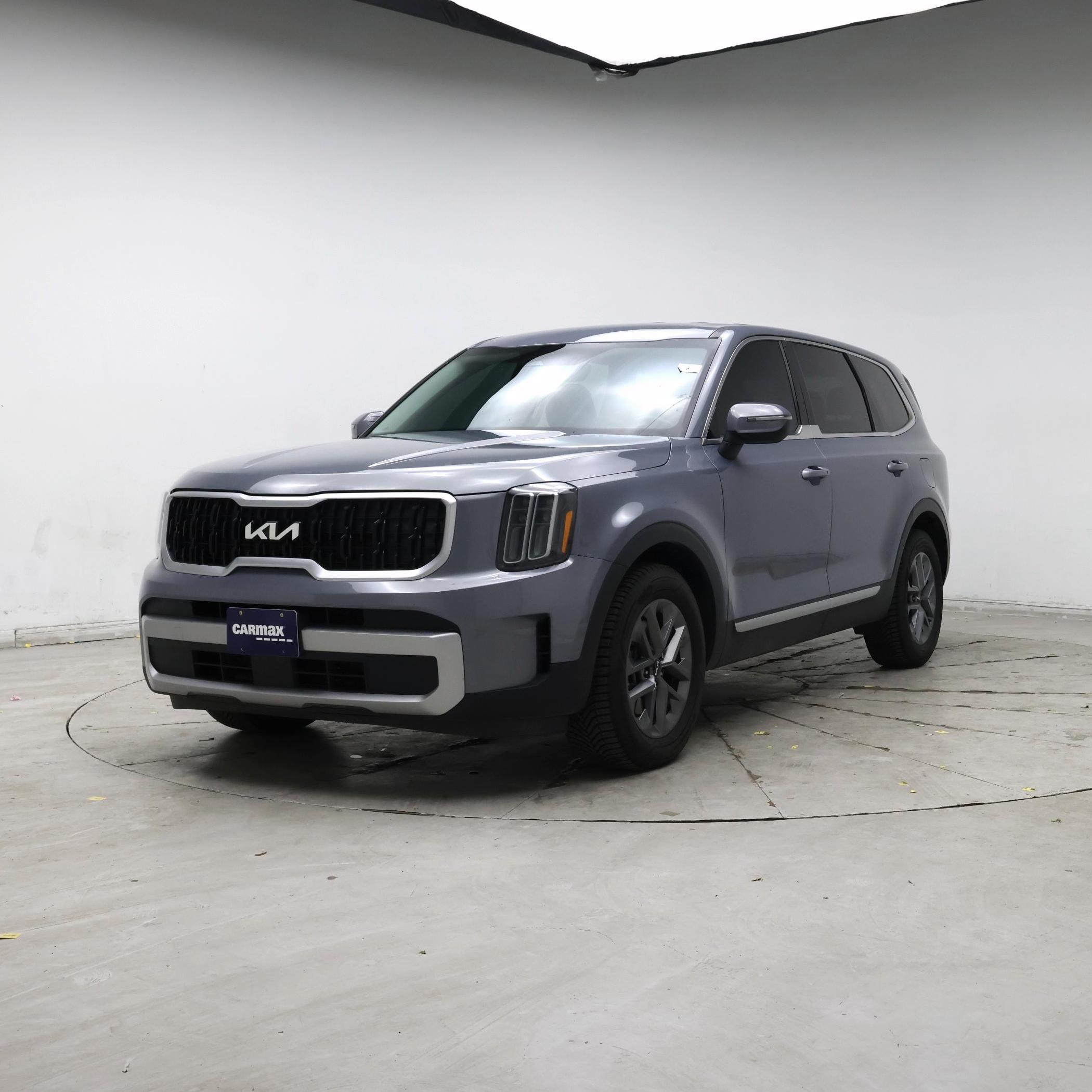Thumbnail: 2023 Kia Telluride - 4