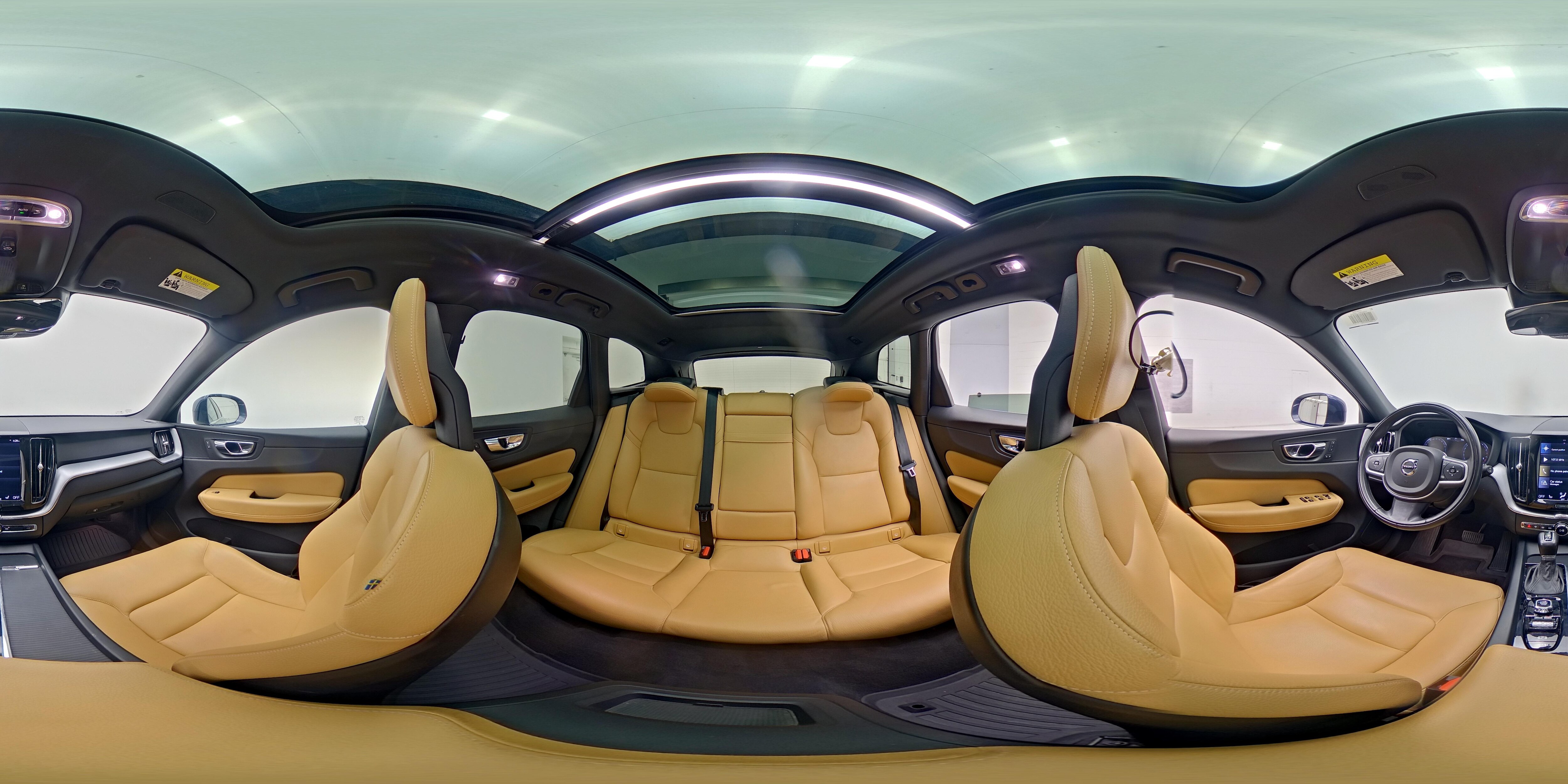 2018 Volvo XC60 Momentum - Photo 26
