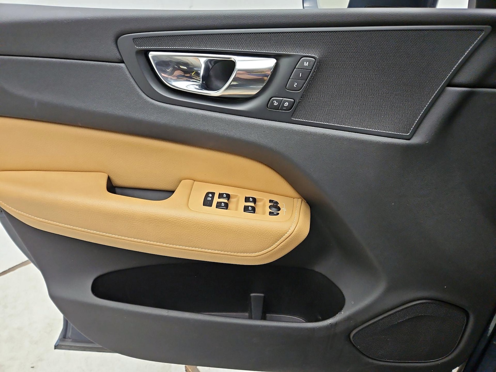 2018 Volvo XC60 Momentum - Photo 13