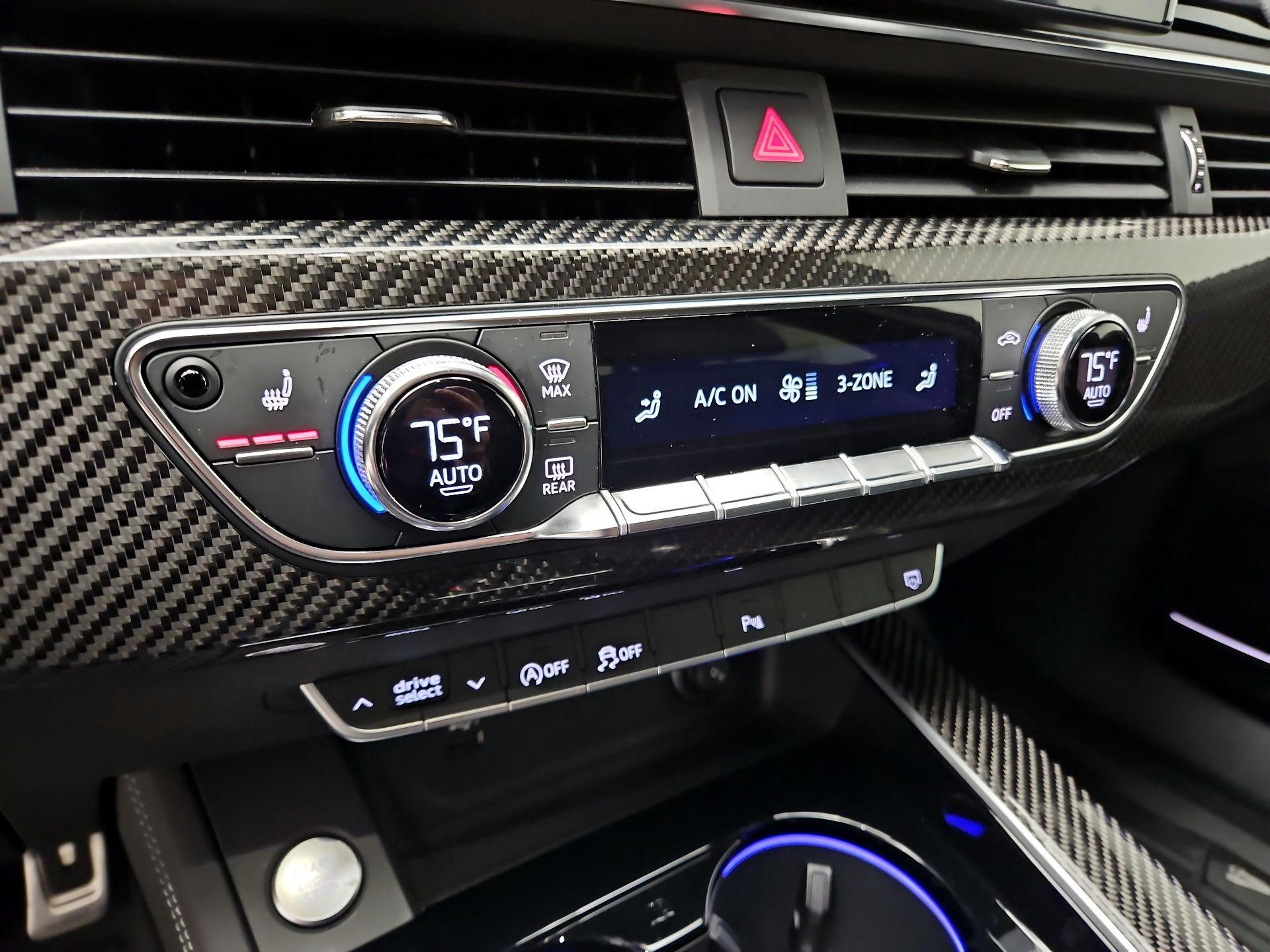 Thumbnail: 2025 Audi A4 - 17