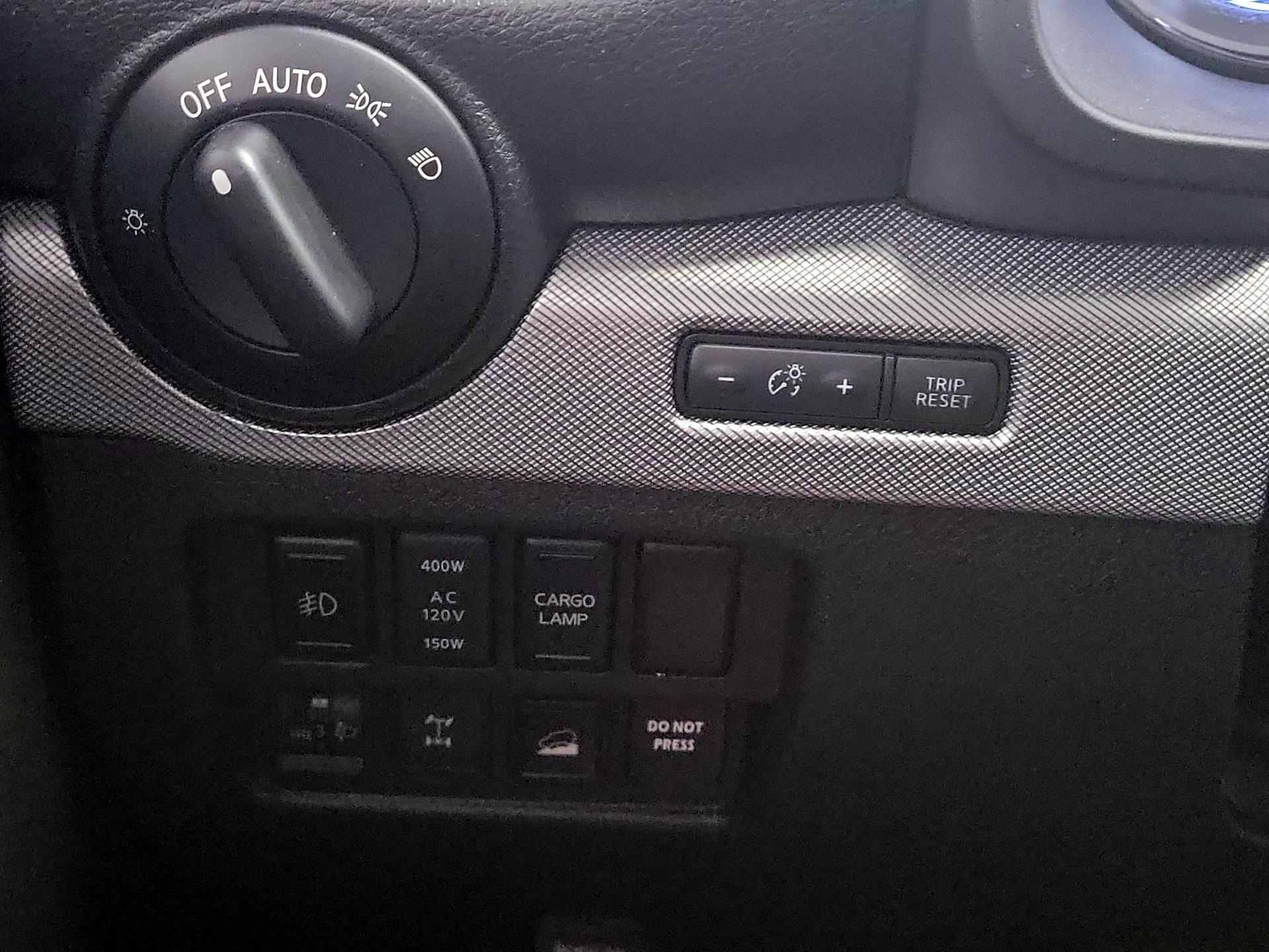 Thumbnail: 2017 Nissan Titan - 11