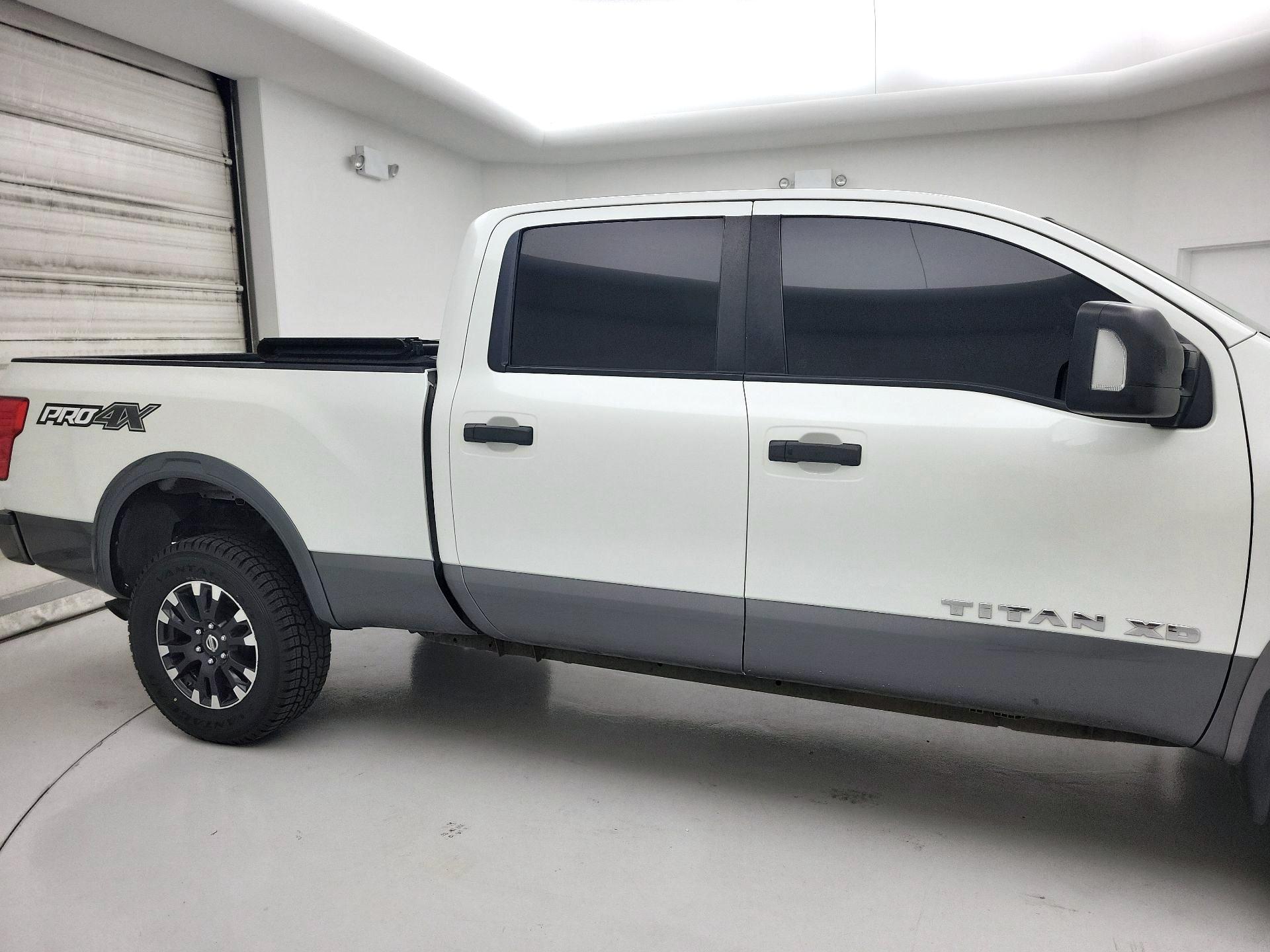 Thumbnail: 2017 Nissan Titan - 4