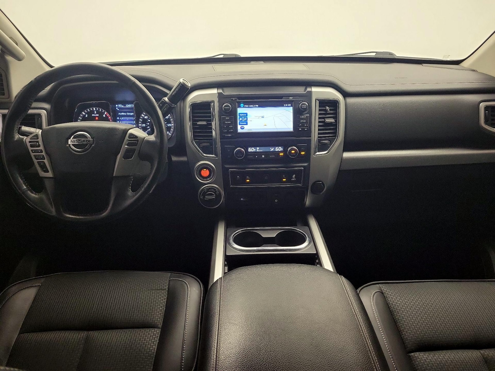 2017 Nissan Titan XD Pro-4X - Photo 8