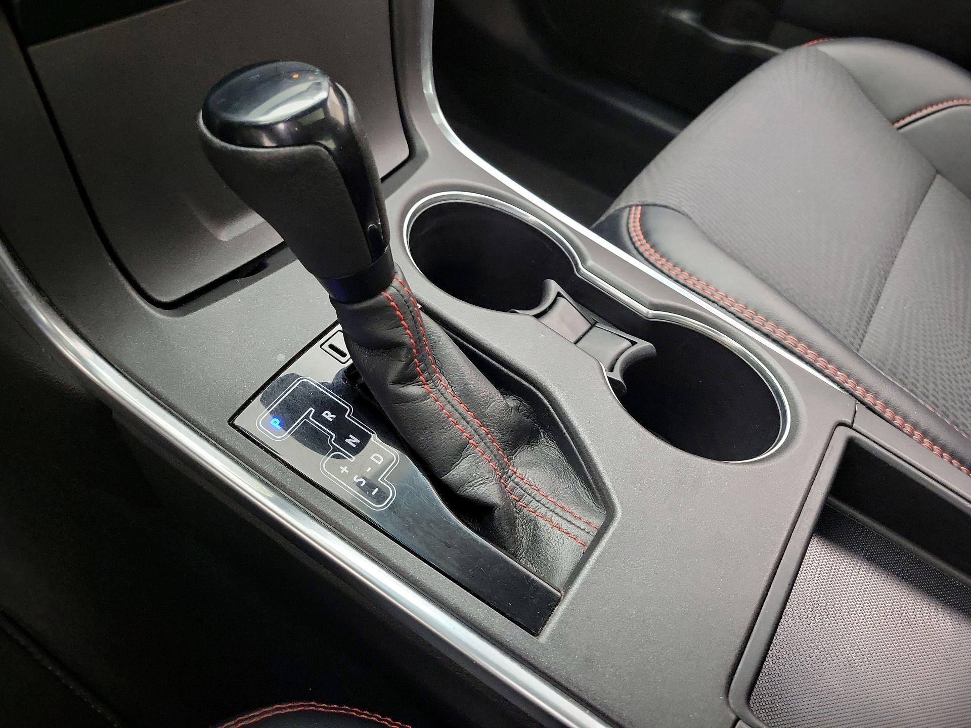 Thumbnail: 2016 Toyota Camry - 18