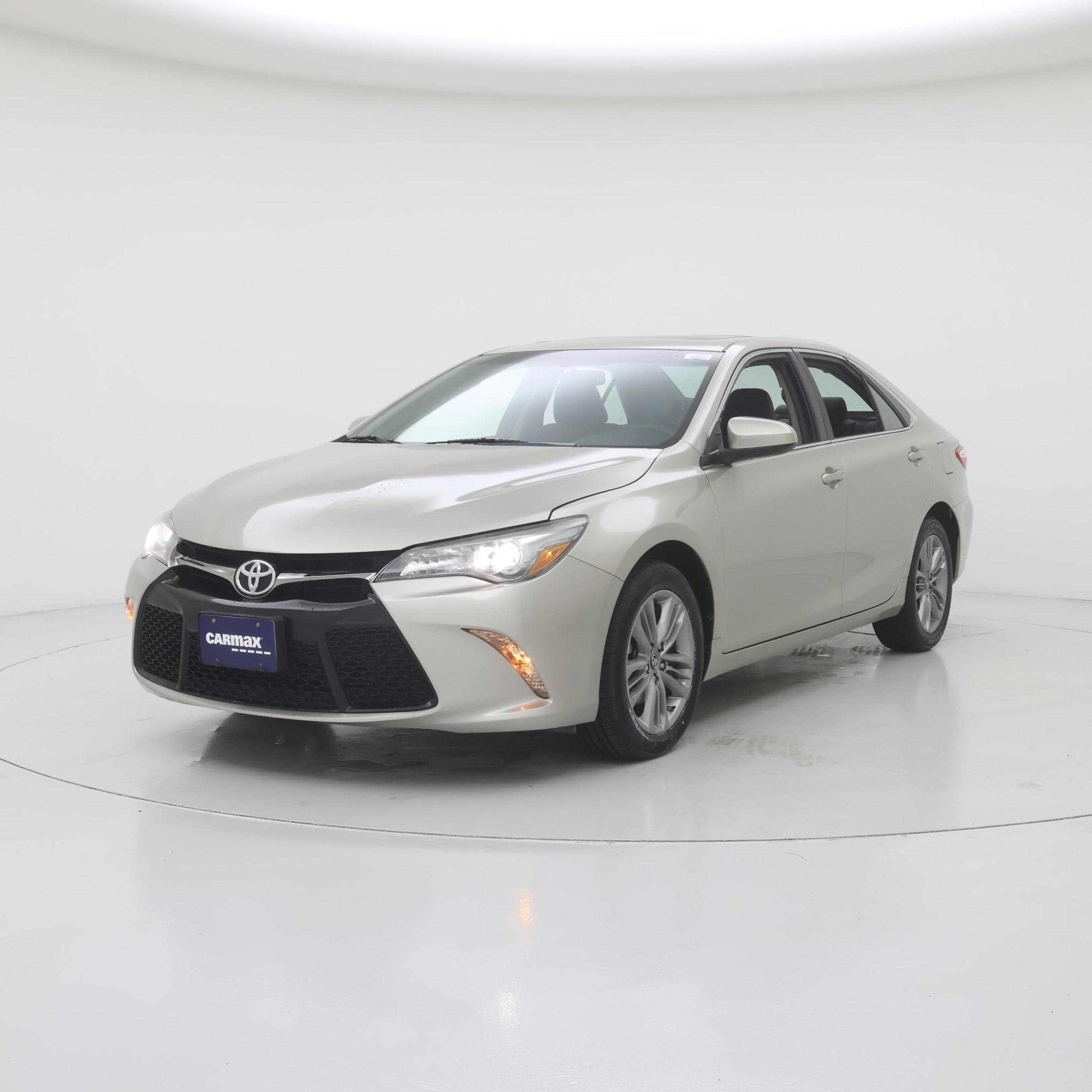 Thumbnail: 2016 Toyota Camry - 4