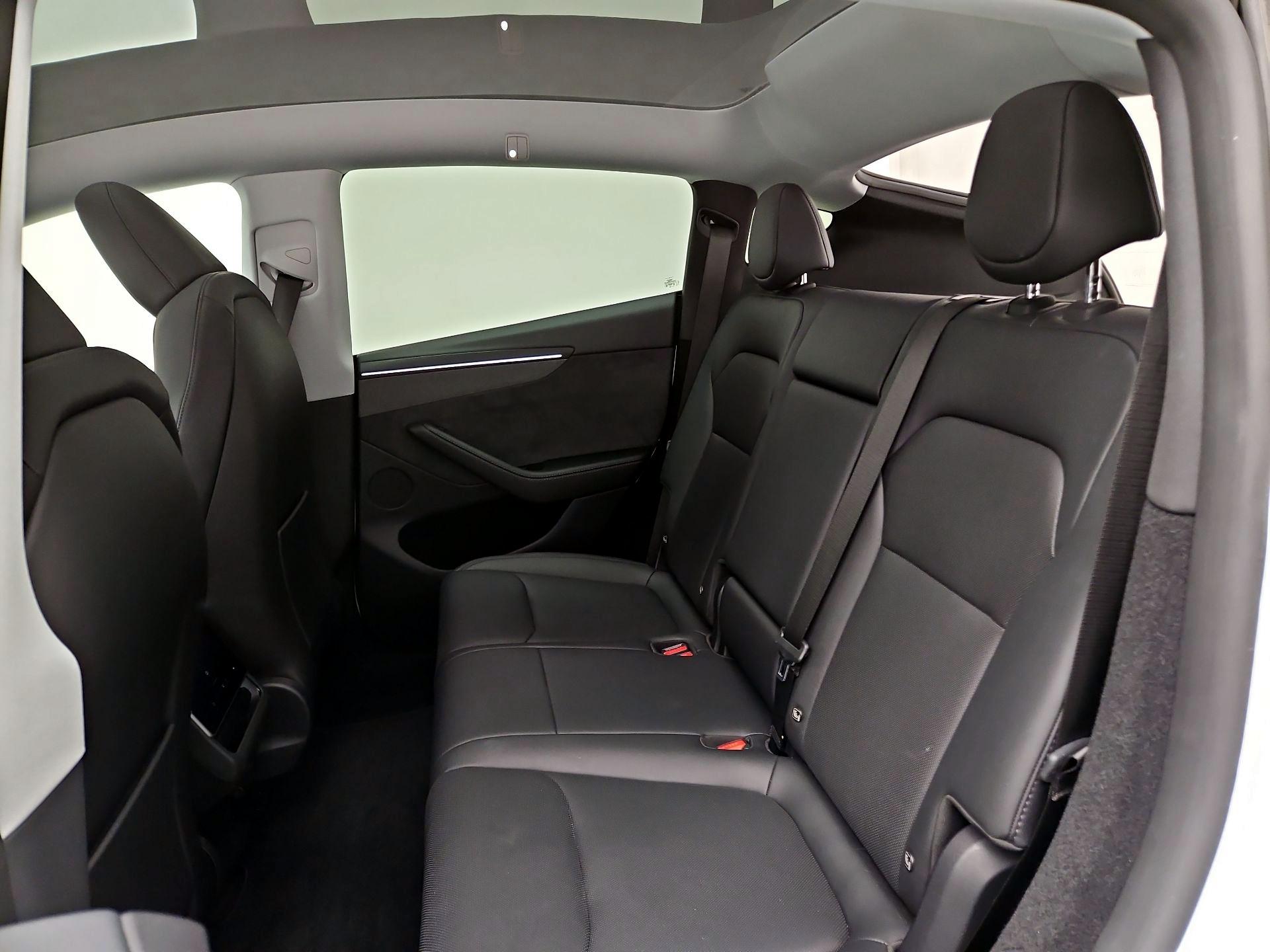 Thumbnail: 2026 Tesla Model Y - 18