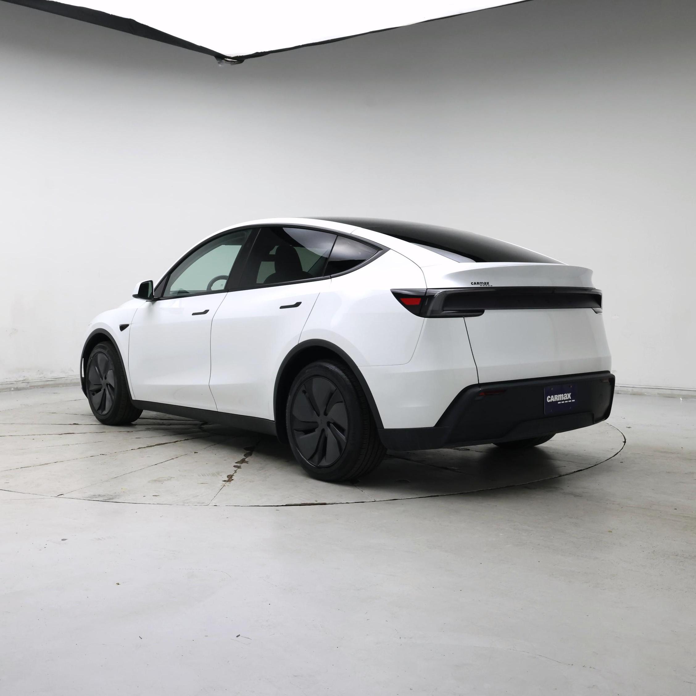 Thumbnail: 2026 Tesla Model Y - 2