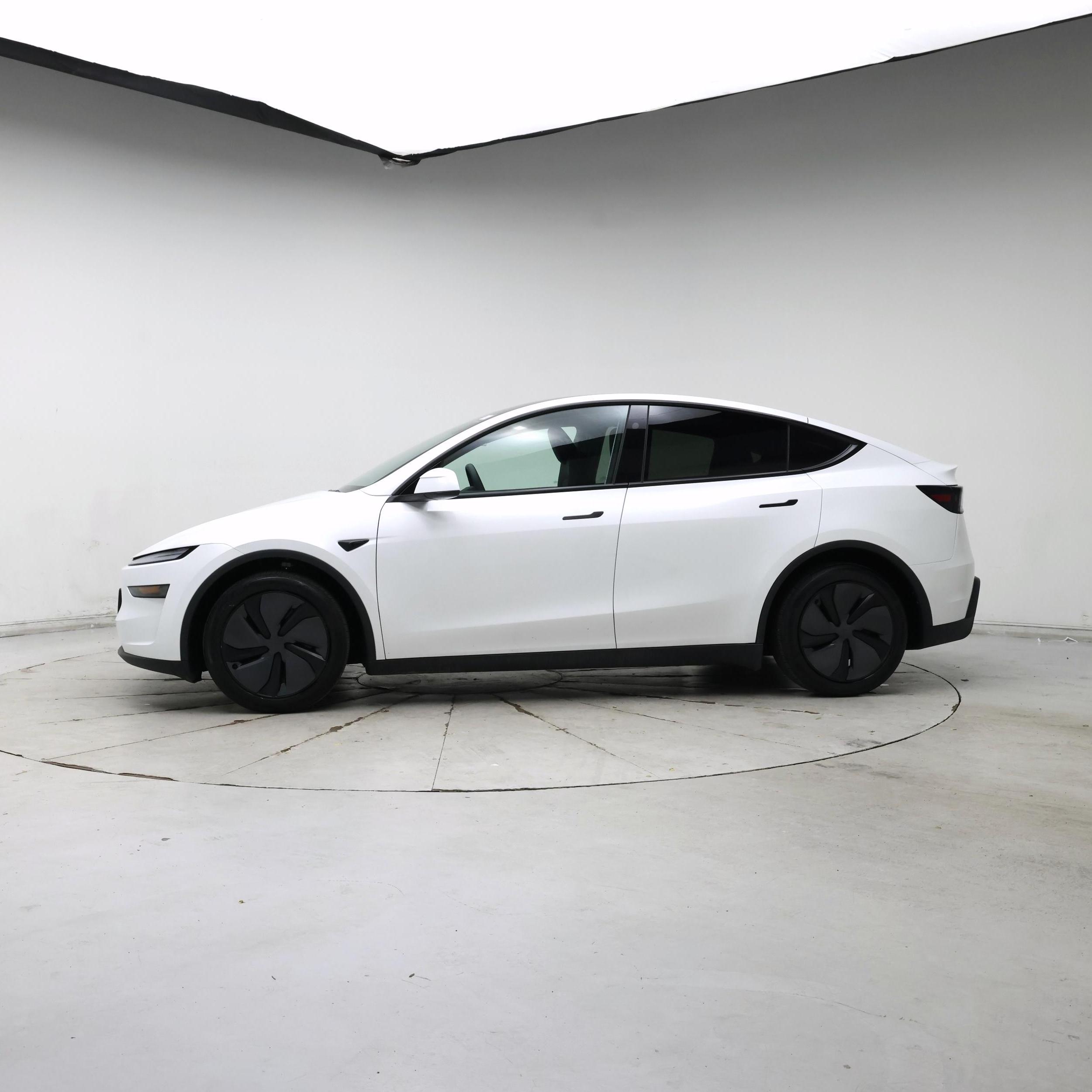 Thumbnail: 2026 Tesla Model Y - 3