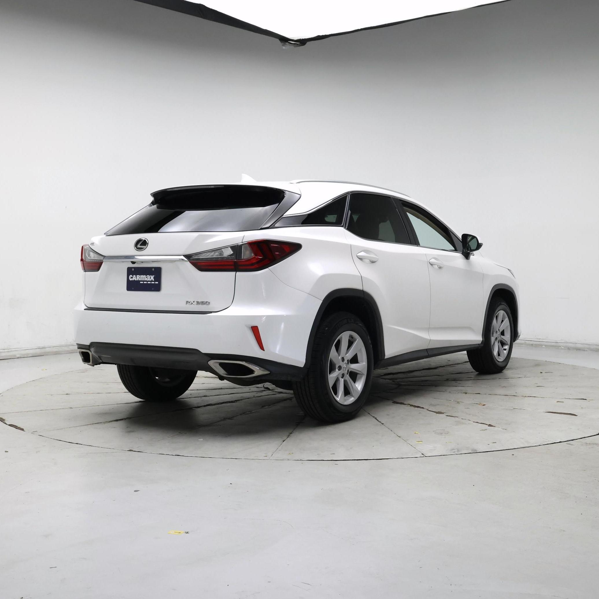 Thumbnail: 2017 Lexus RX - 8
