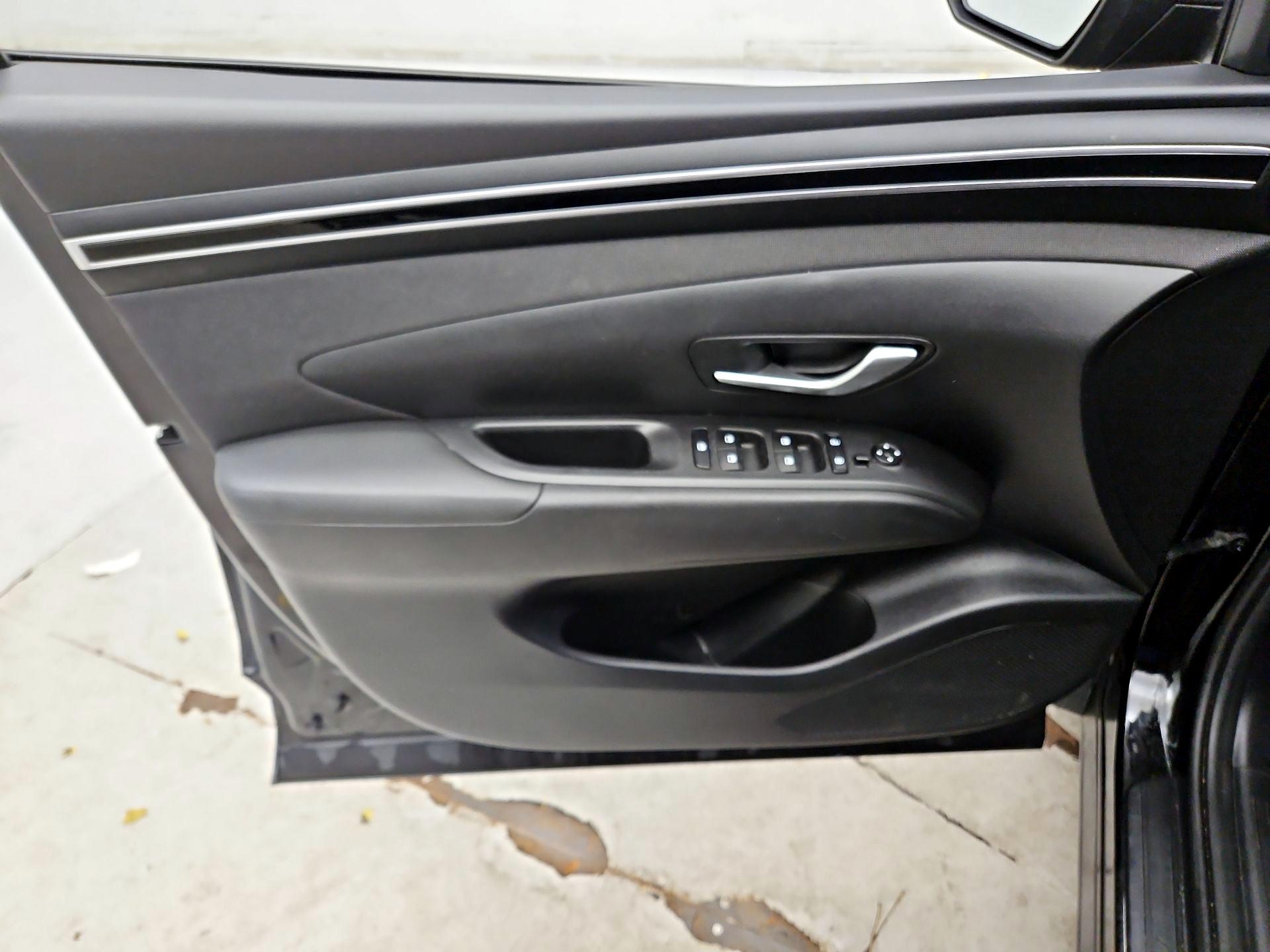 Thumbnail: 2024 Hyundai Tucson - 12