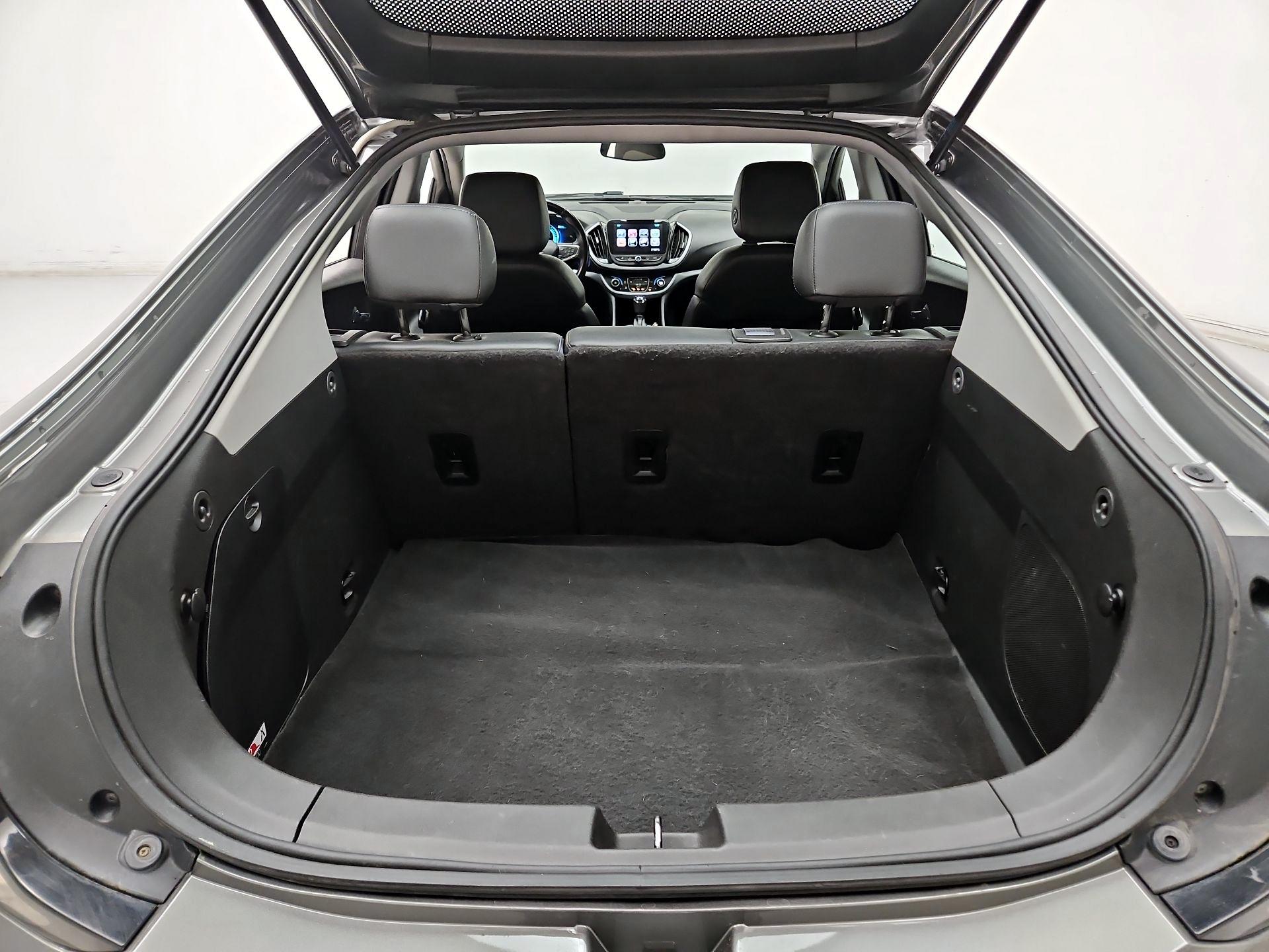 Thumbnail: 2017 Chevrolet Volt - 20