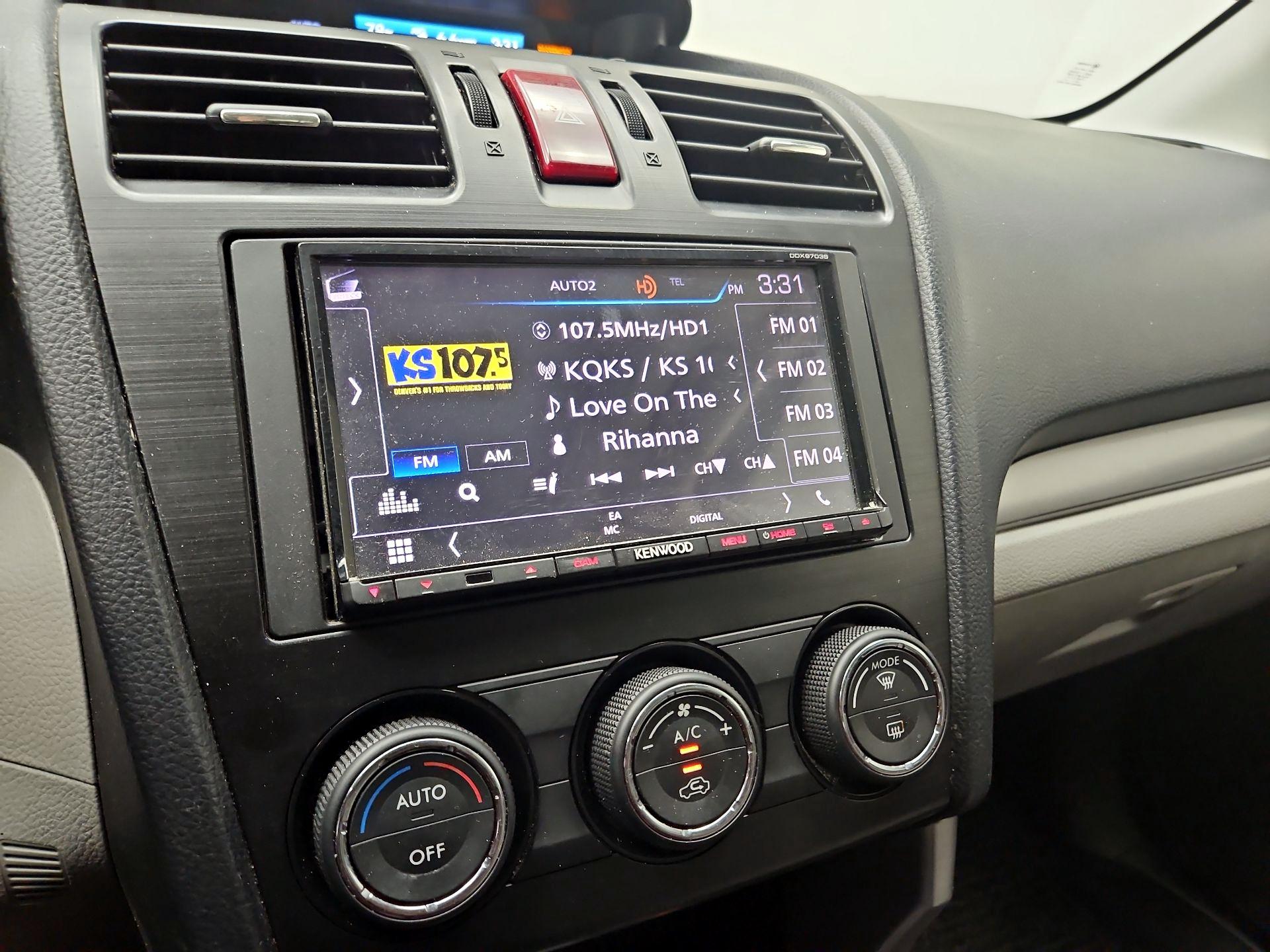 Thumbnail: 2015 Subaru Forester - 15