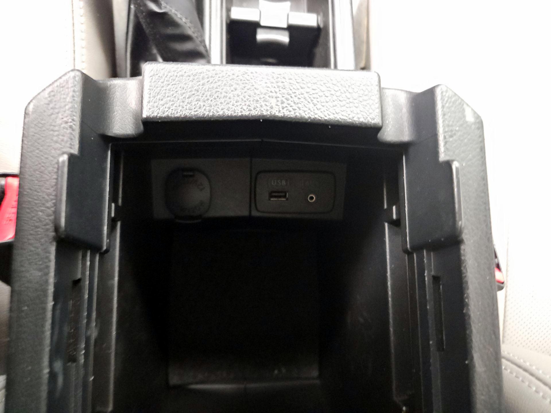 Thumbnail: 2015 Subaru Forester - 18