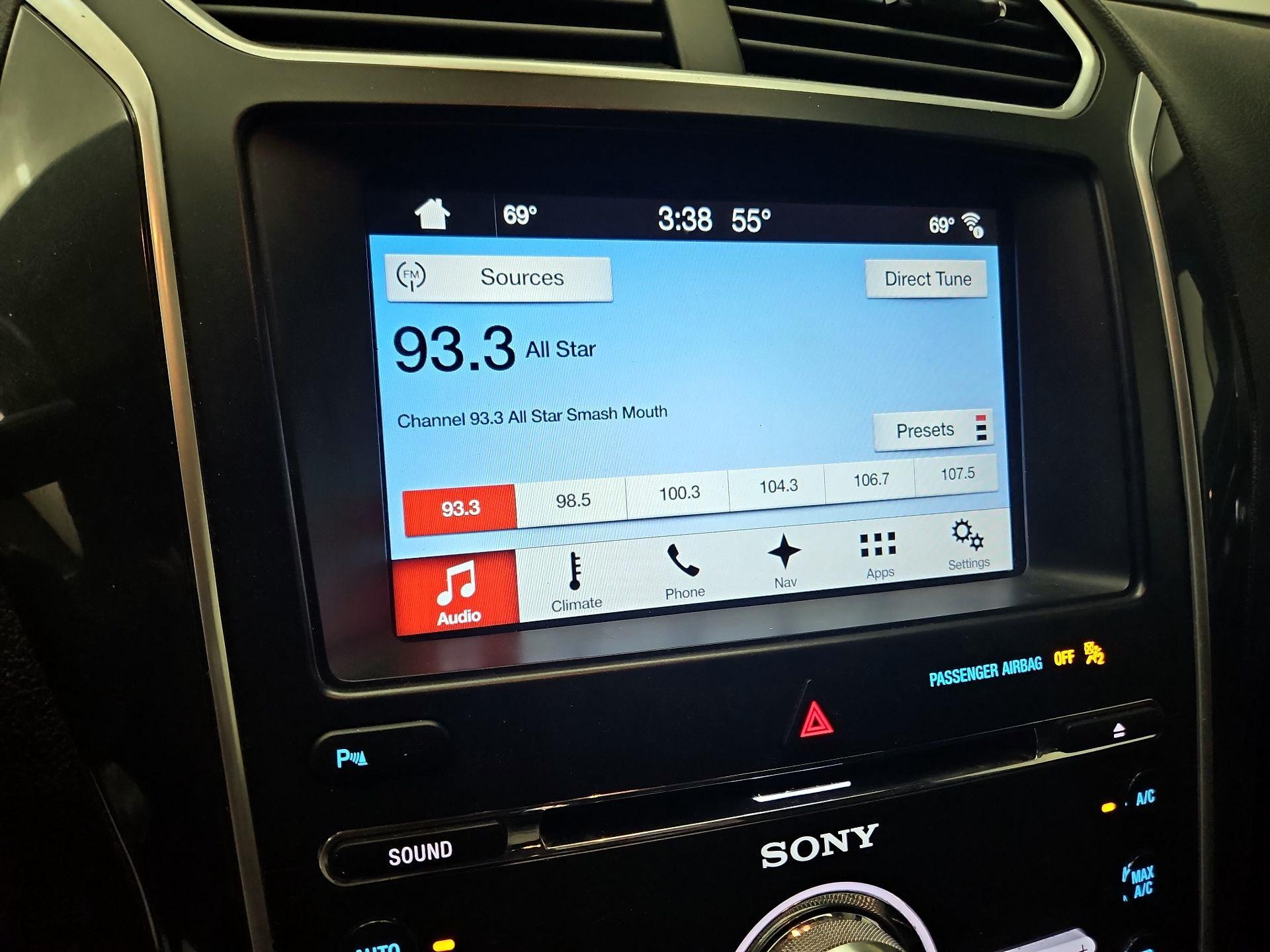 Thumbnail: 2017 Ford Explorer - 14