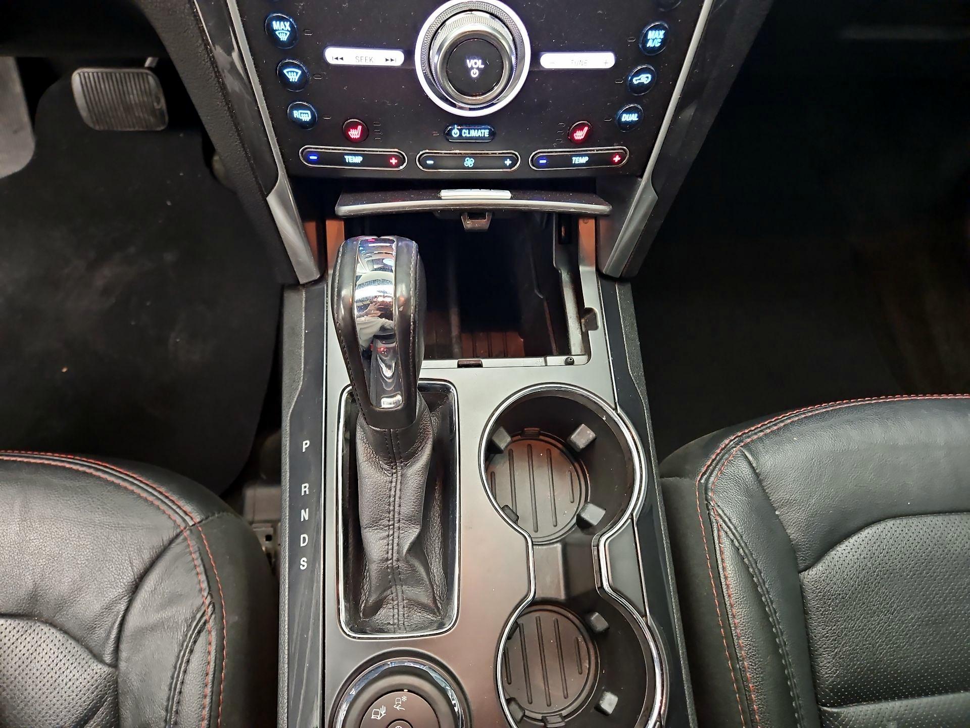 Thumbnail: 2017 Ford Explorer - 16