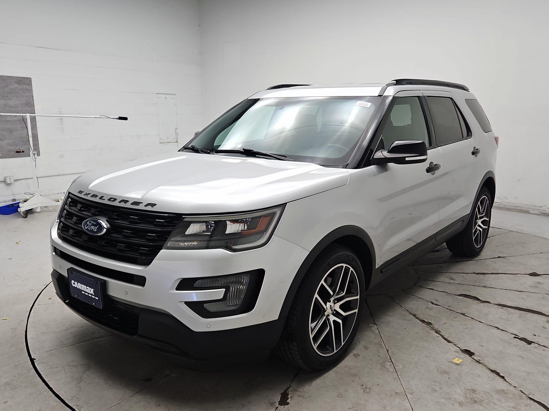 Thumbnail: 2017 Ford Explorer - 3