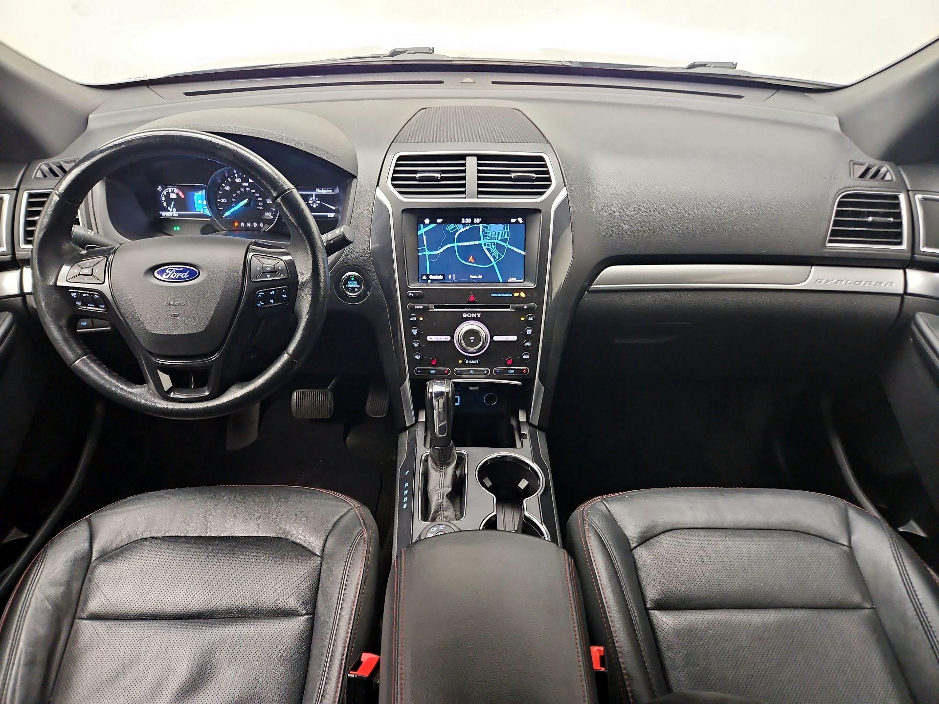 Thumbnail: 2017 Ford Explorer - 8