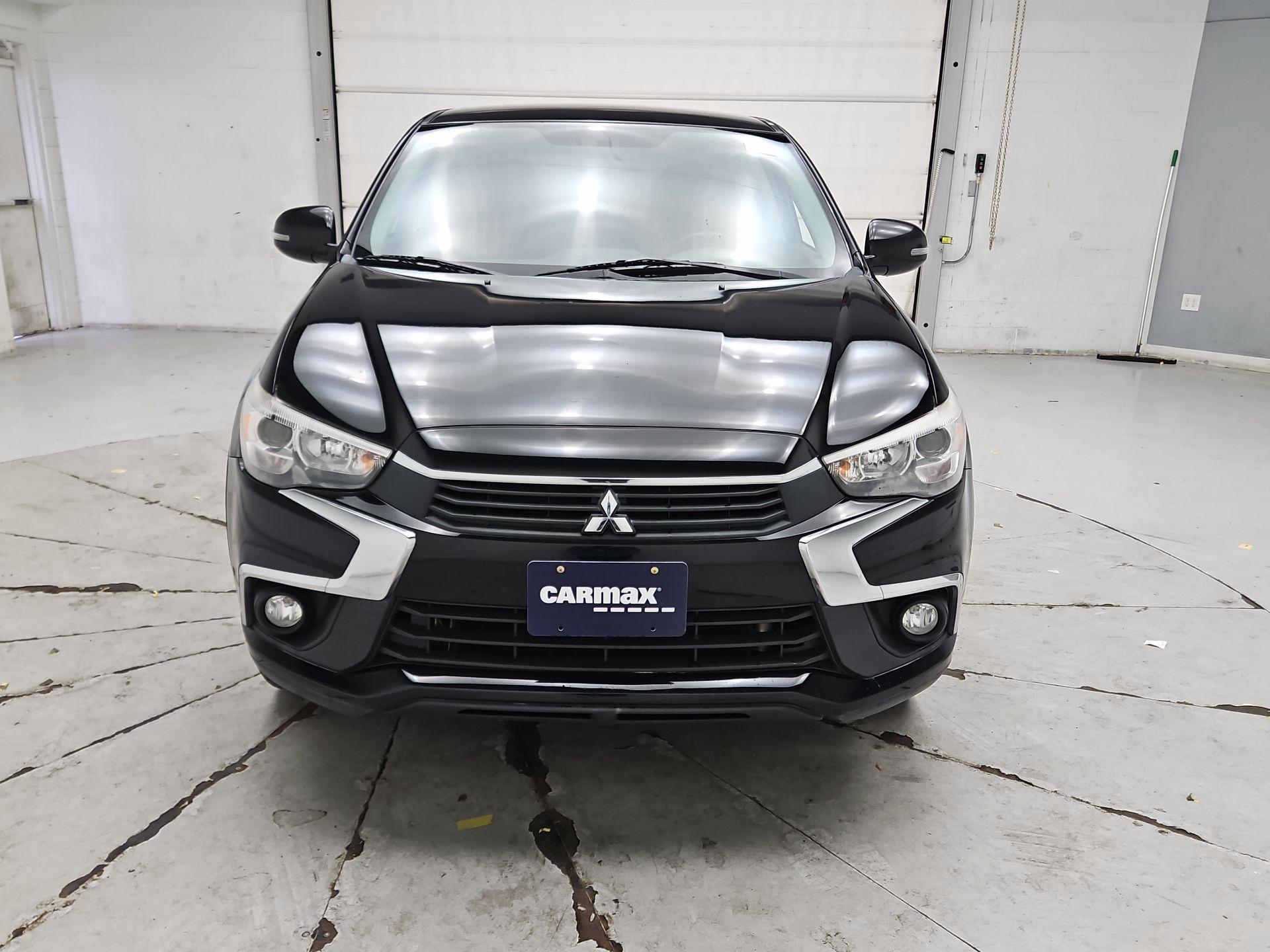 Thumbnail: 2017 Mitsubishi Outlander Sport - 2