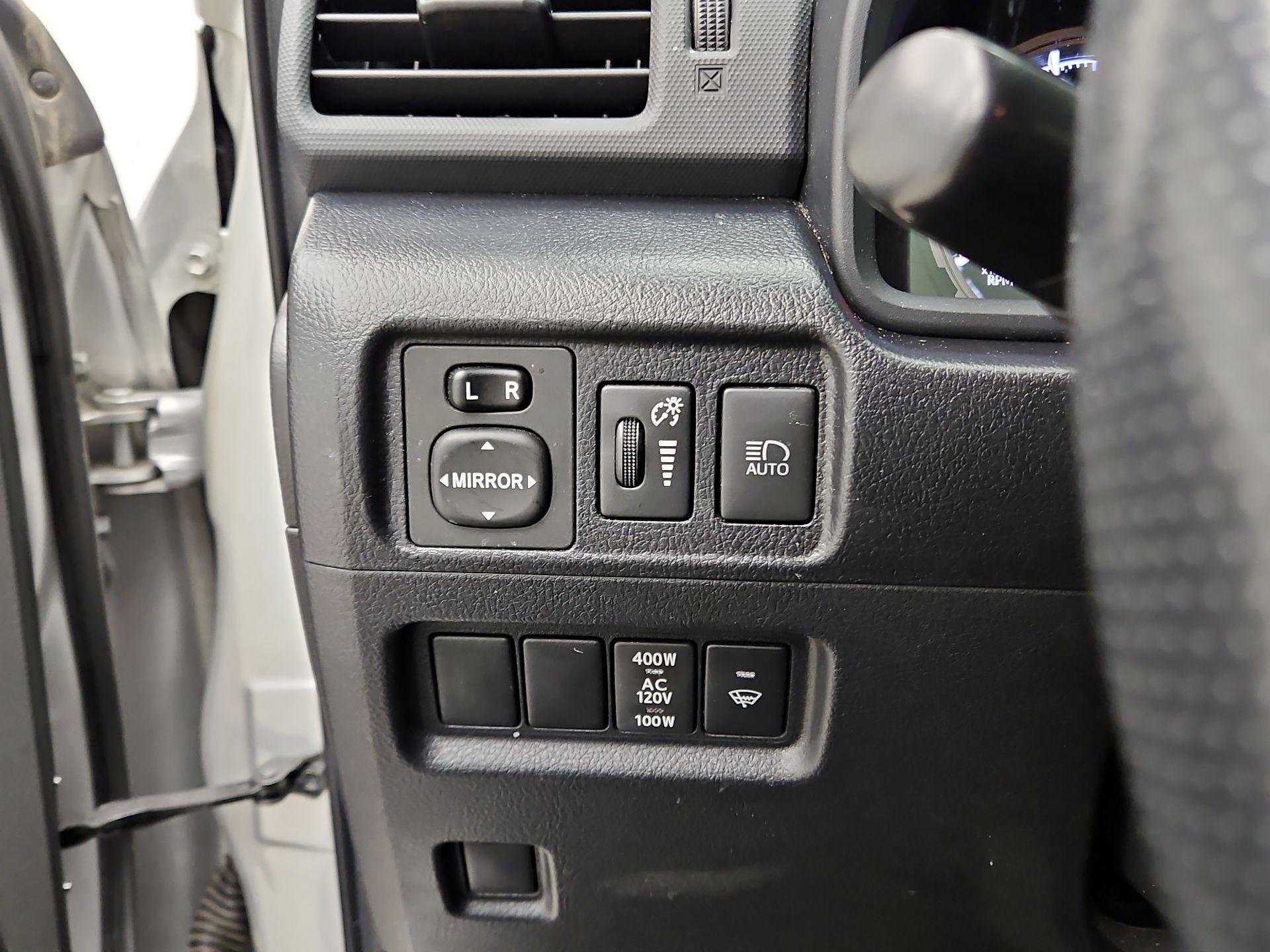 Thumbnail: 2023 Toyota 4Runner - 13