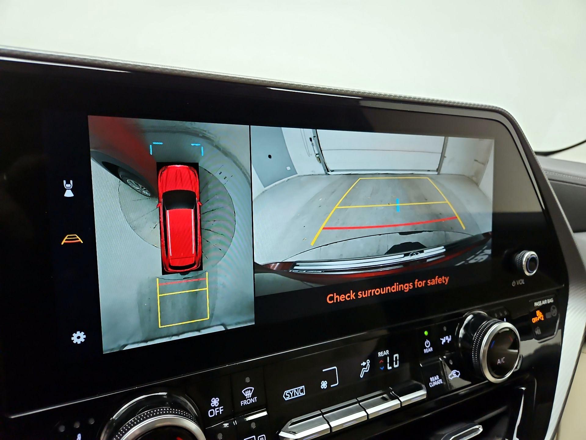 Thumbnail: 2023 Toyota Highlander - 15