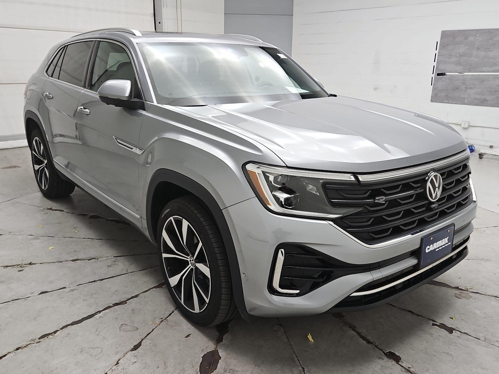 2024 Volkswagen Atlas Cross Sport SEL Premium R-LINE