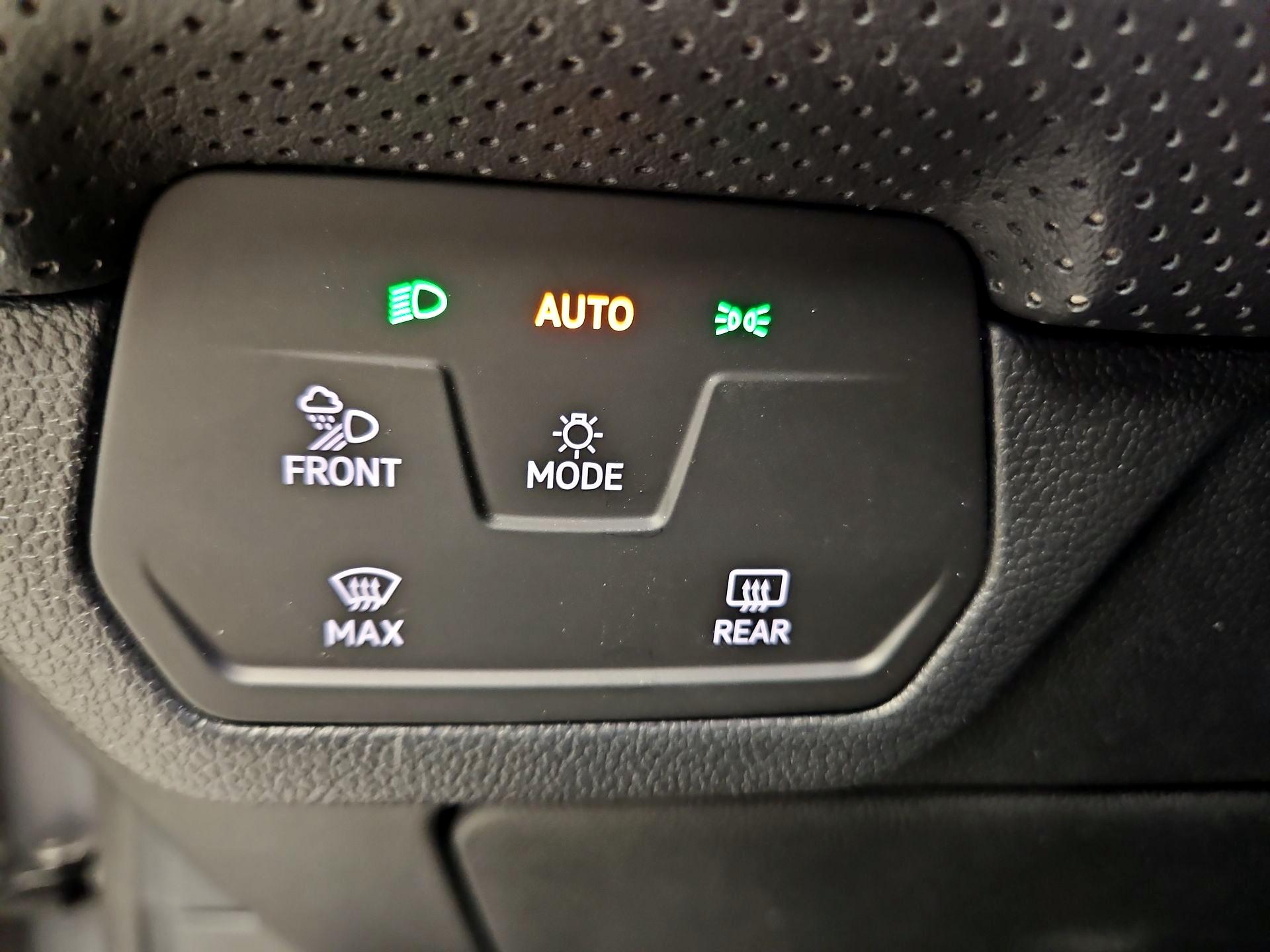 Thumbnail: 2024 Volkswagen Atlas - 11