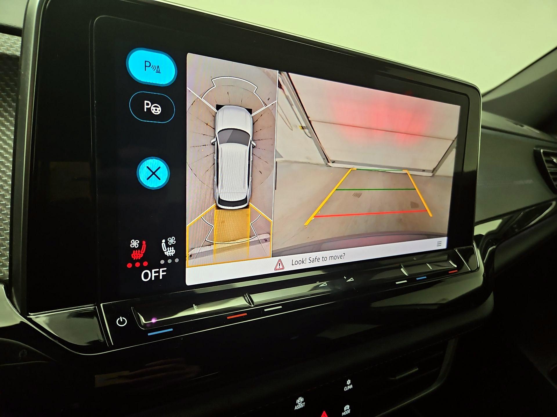 Thumbnail: 2024 Volkswagen Atlas - 13