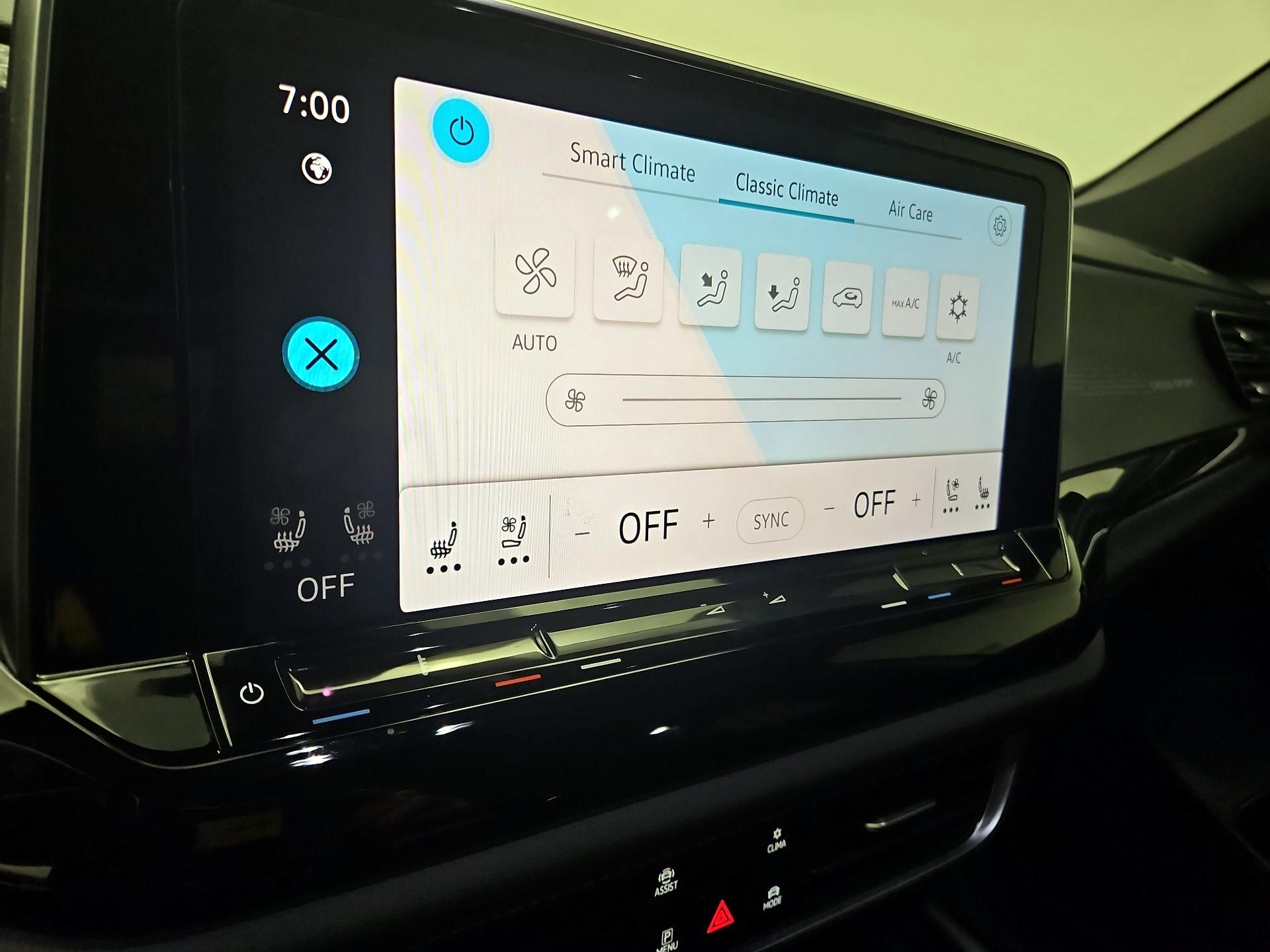 Thumbnail: 2024 Volkswagen Atlas - 15