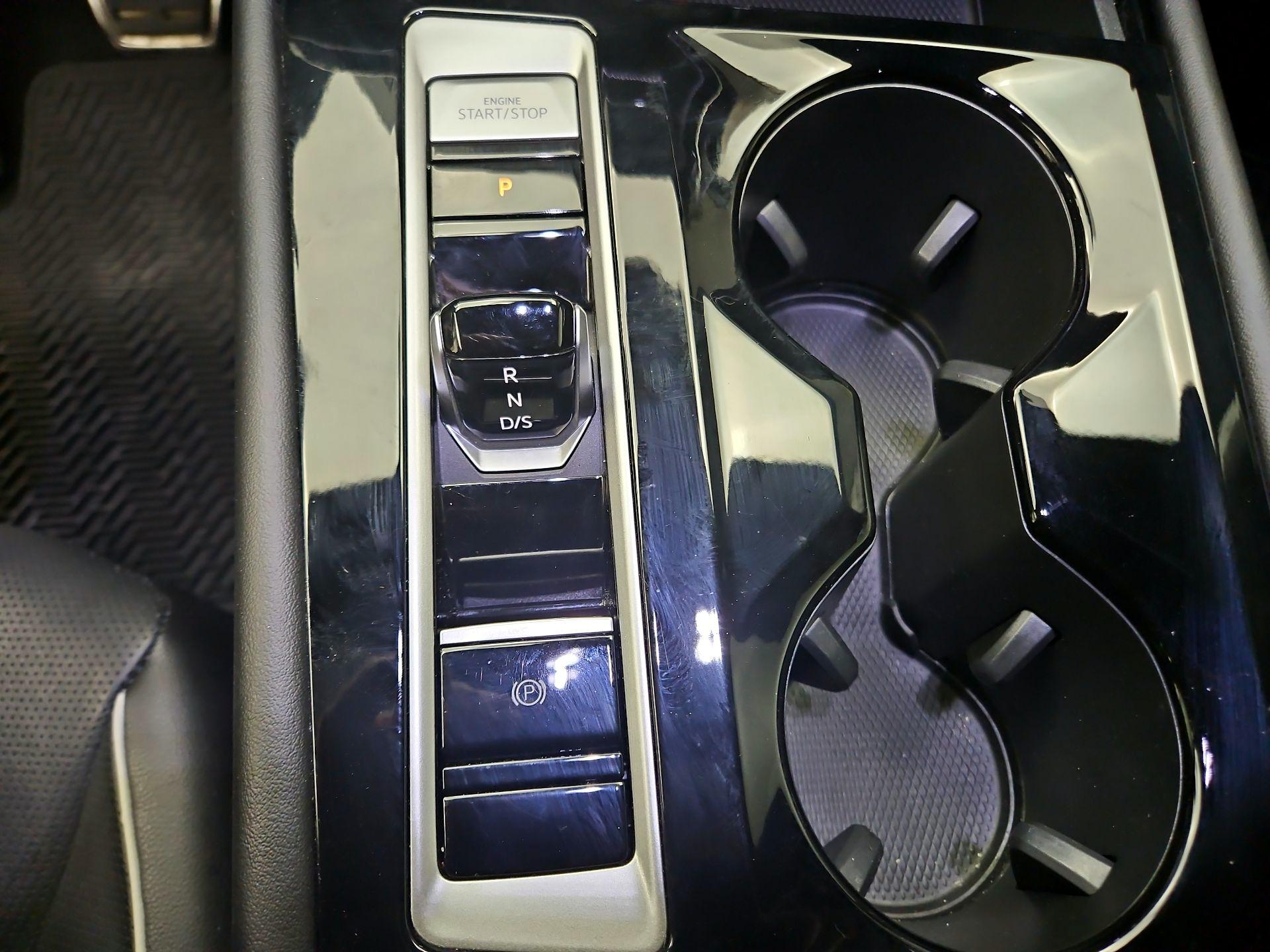 Thumbnail: 2024 Volkswagen Atlas - 16