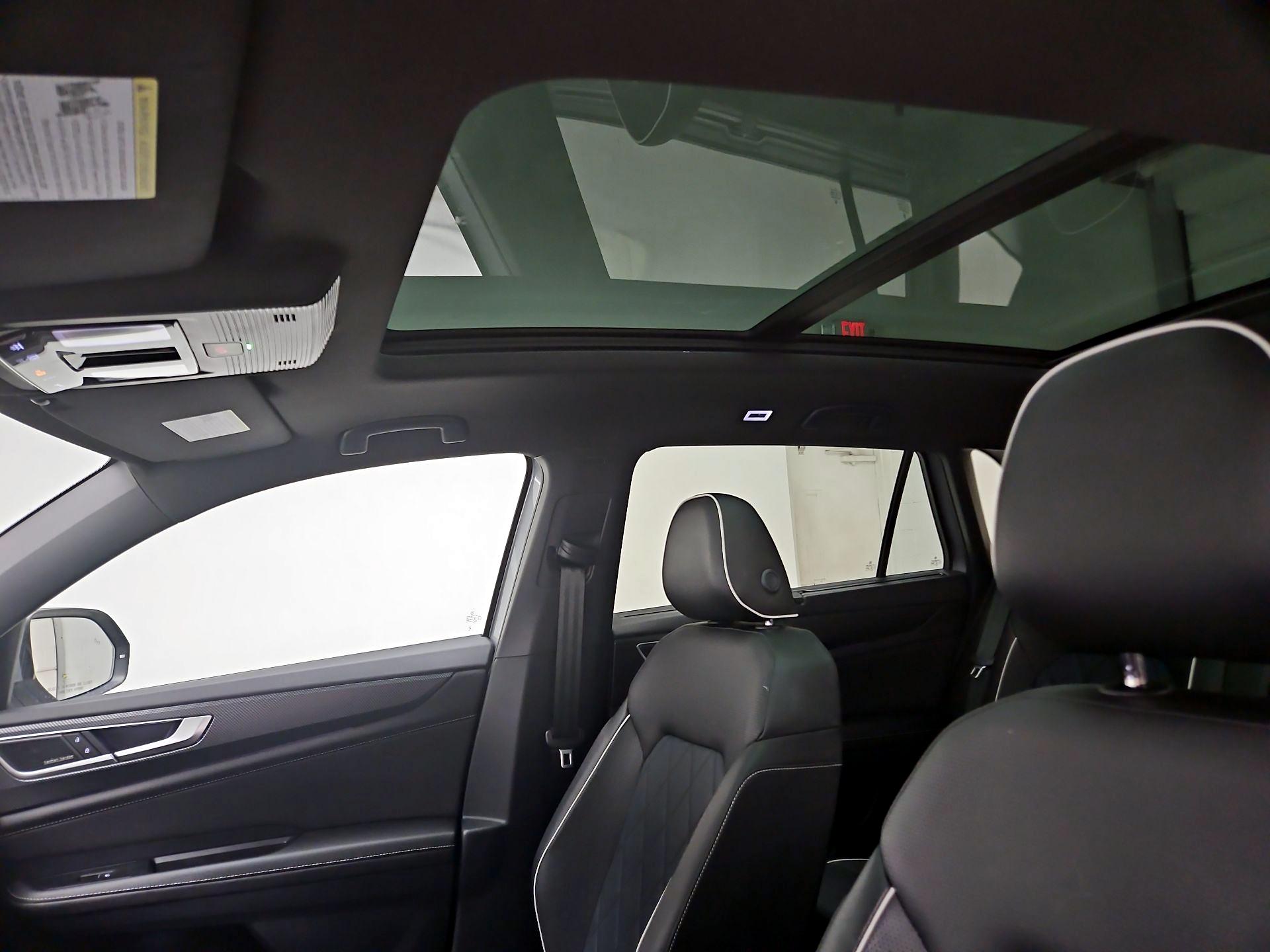 Thumbnail: 2024 Volkswagen Atlas - 18