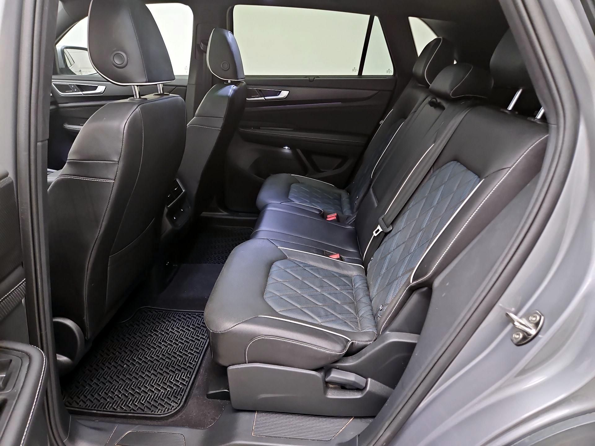 Thumbnail: 2024 Volkswagen Atlas - 19