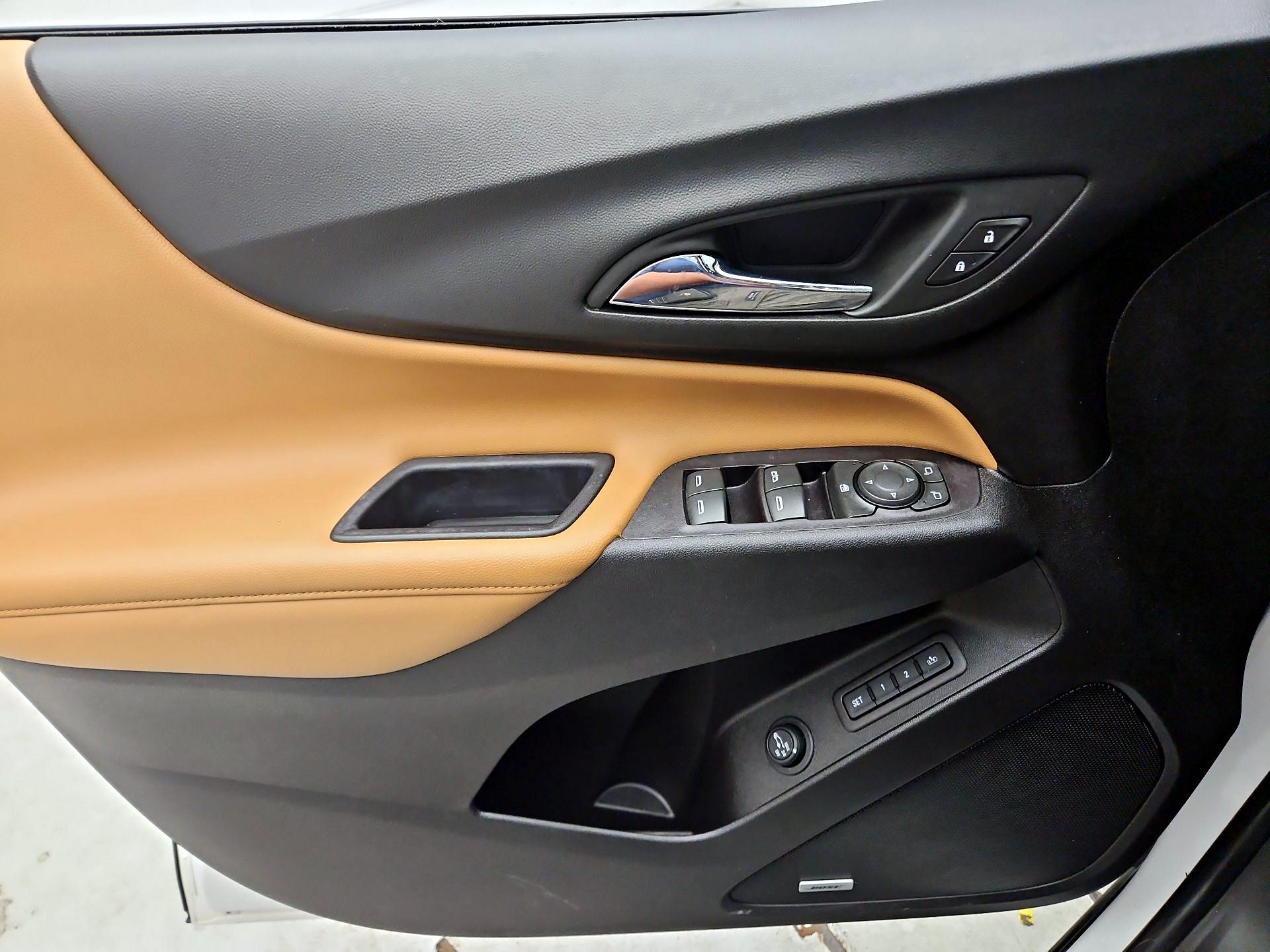 Thumbnail: 2018 Chevrolet Equinox - 12